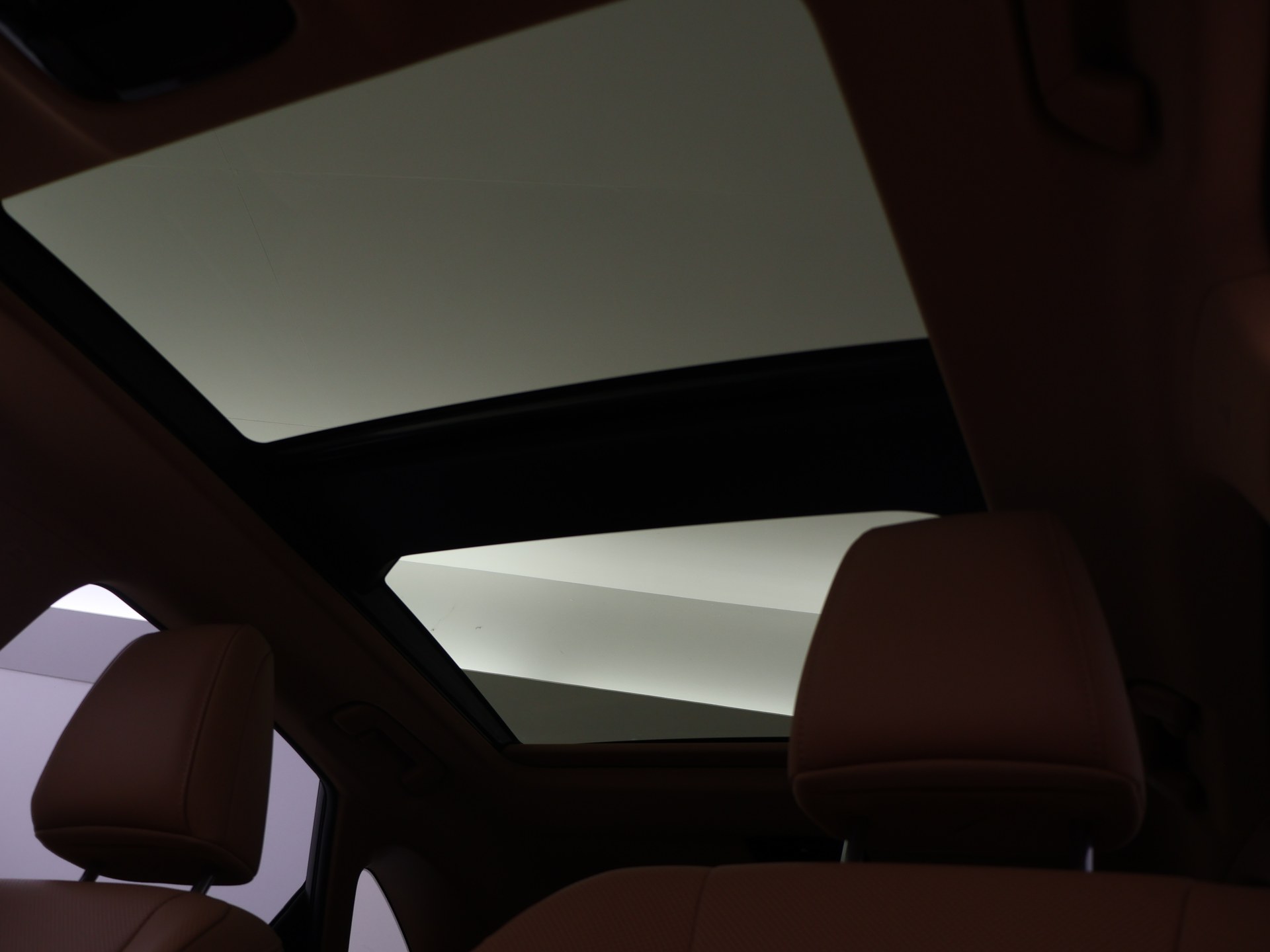 Foto van Lexus Lexus Nx450h+