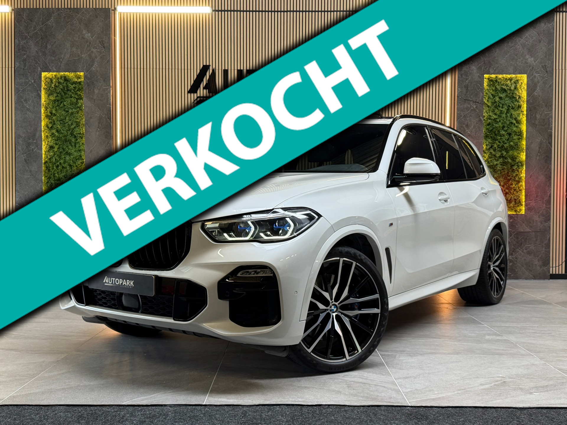 BMW X5 Xdrive40i XDrive40i High Executive M-Sport|PANO|HUD|HARMAN|LASER|SFEER|KEYLESS|MEMORY|ACC|CARPLAY|360|DODEHOEK|22INCH| 2019 - voorkant
