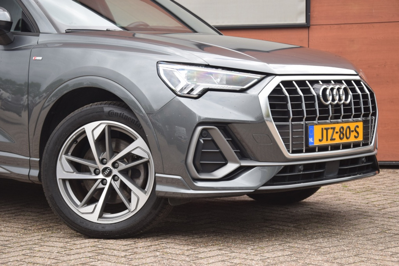 Foto van Audi Q3 E-tron