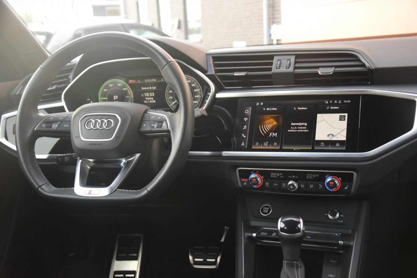 Foto van Audi Q3 E-tron