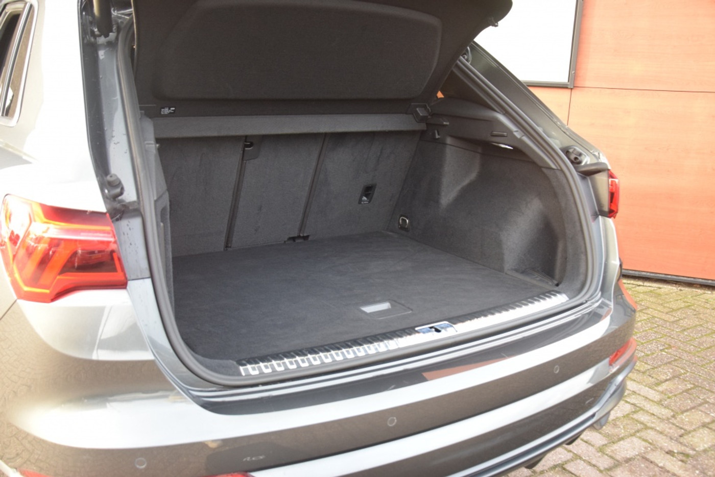 Foto van Audi Q3 E-tron