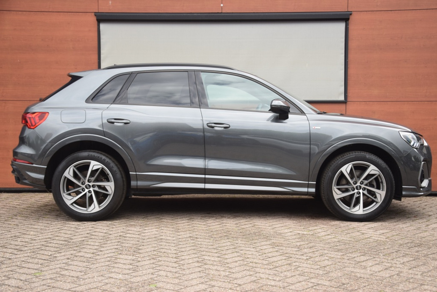 Foto van Audi Q3 E-tron