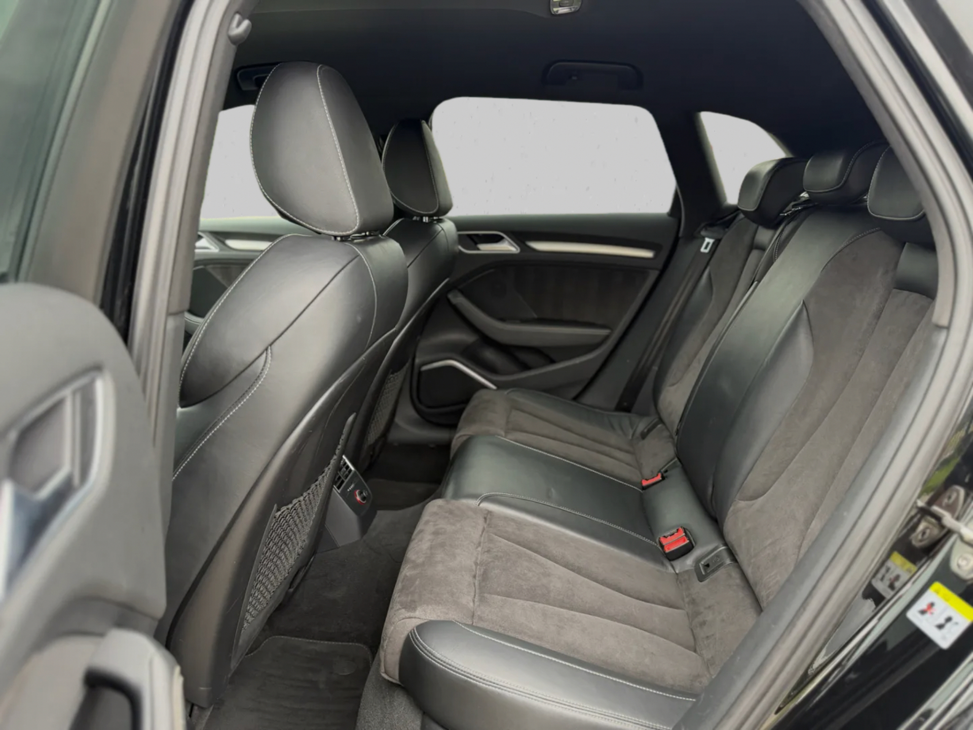 Foto van Audi S3 Sportback