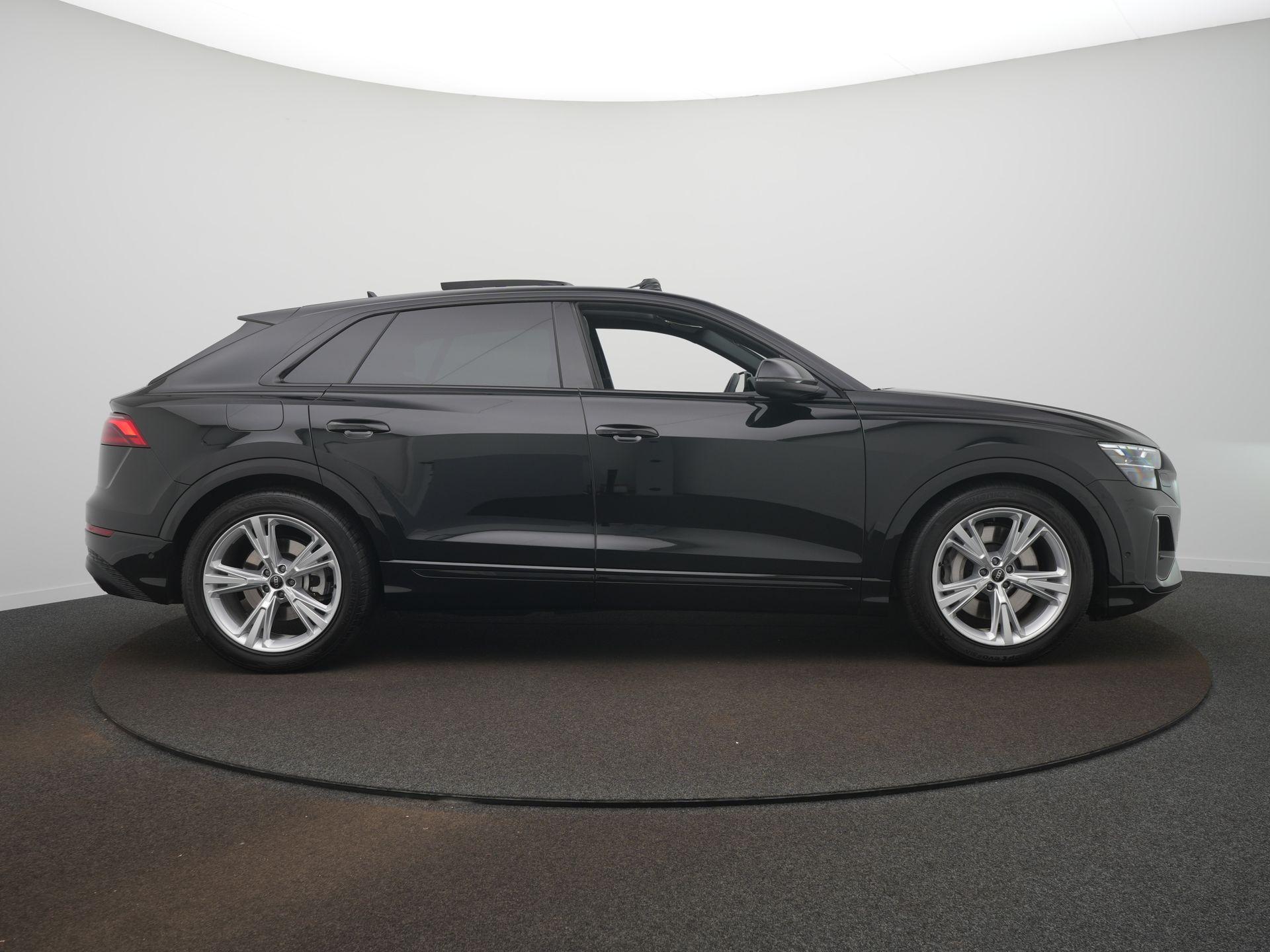 Foto van Audi Q8