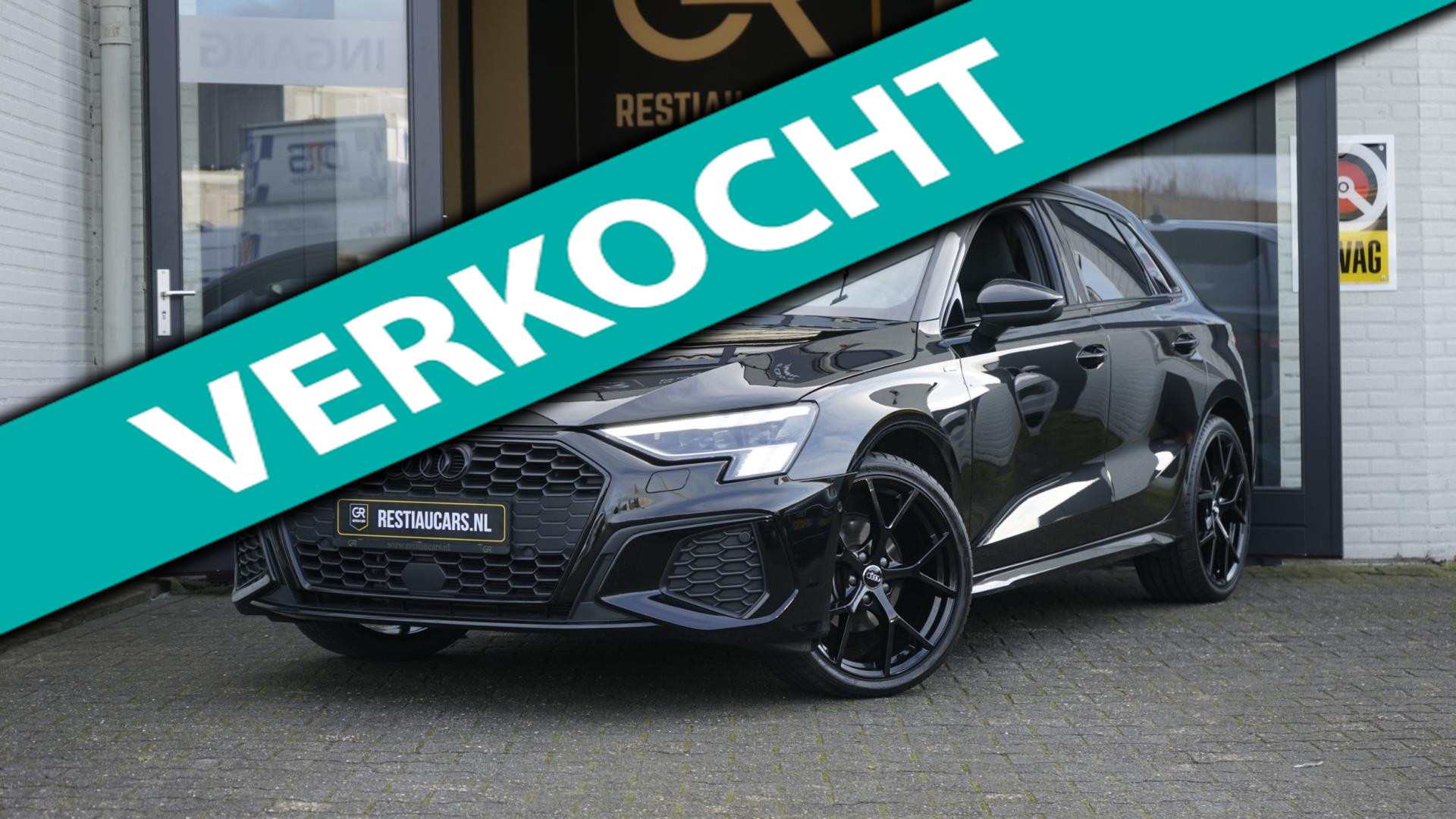 Audi A3 Sportback 35 TFSI 3x S-Line Black Optik AUTOMAAT-ACC-AUDI SOUND-CAMERA-CLIMA-KEYLESS-MATRIX LED-VIRTUEEL 2023 - voorkant