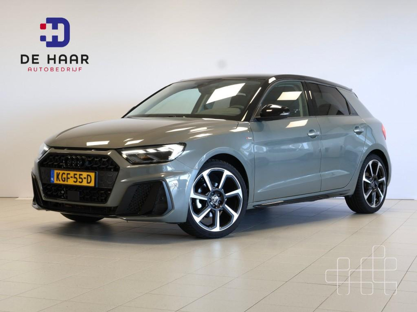 Audi A1 Sportback 30 TFSI S Edition - Black Edition - 18'' - Sensoren - Camera - Ambience 2025 - voorkant