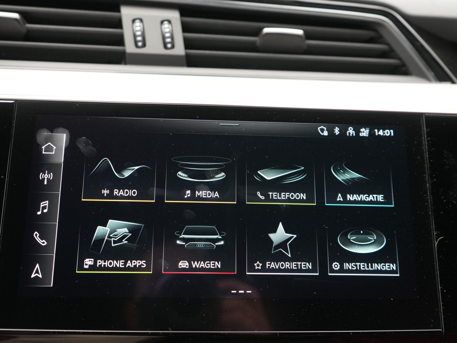 Foto van Audi E-tron S