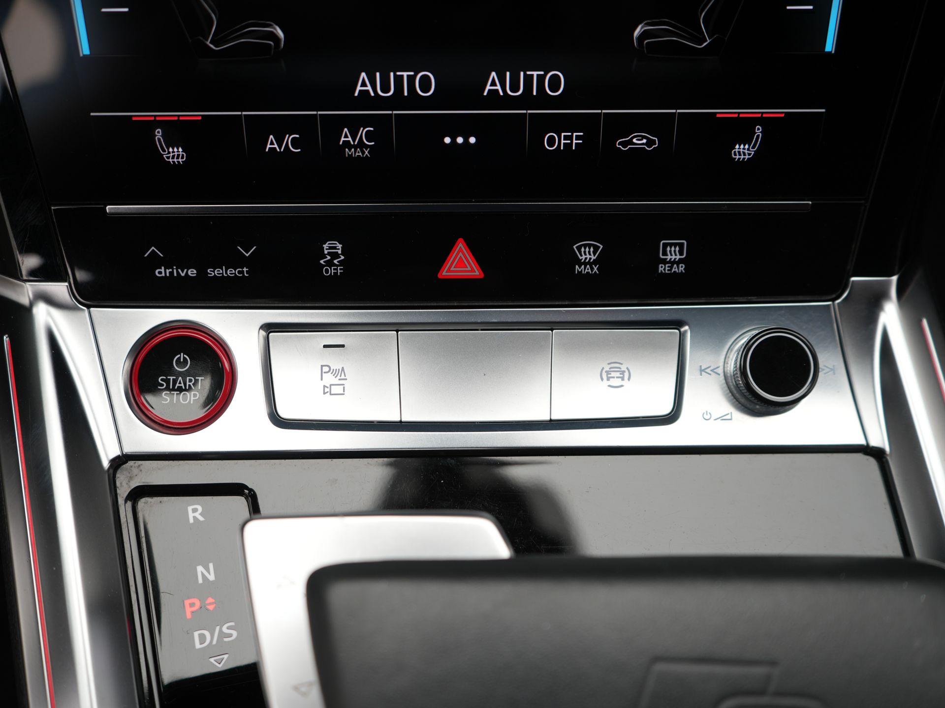 Foto van Audi E-tron S