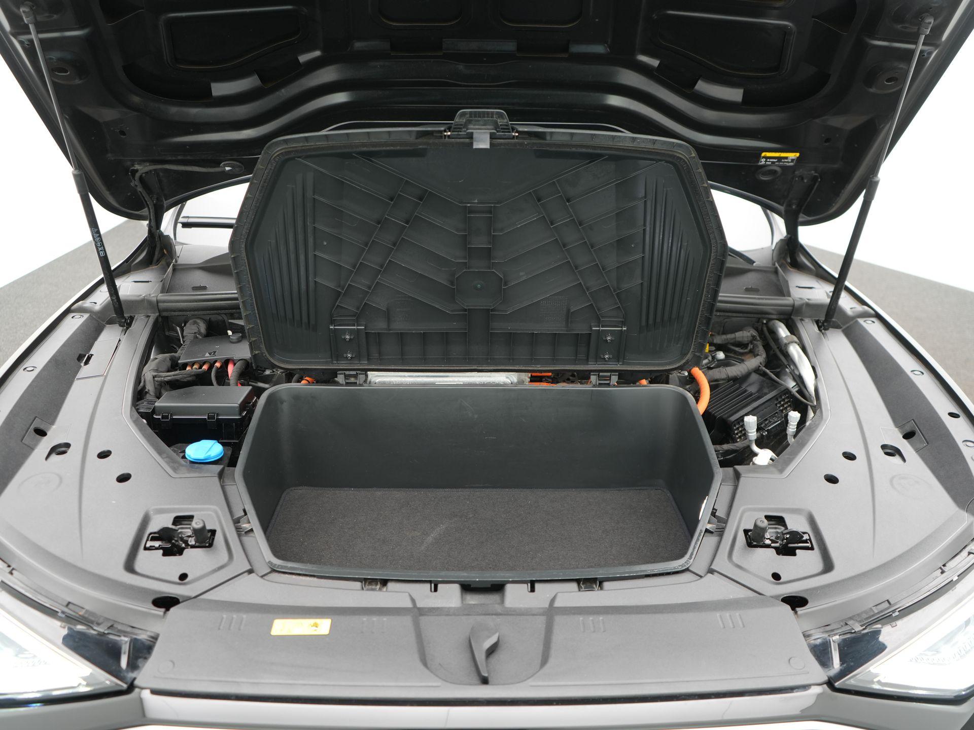 Foto van Audi E-tron S