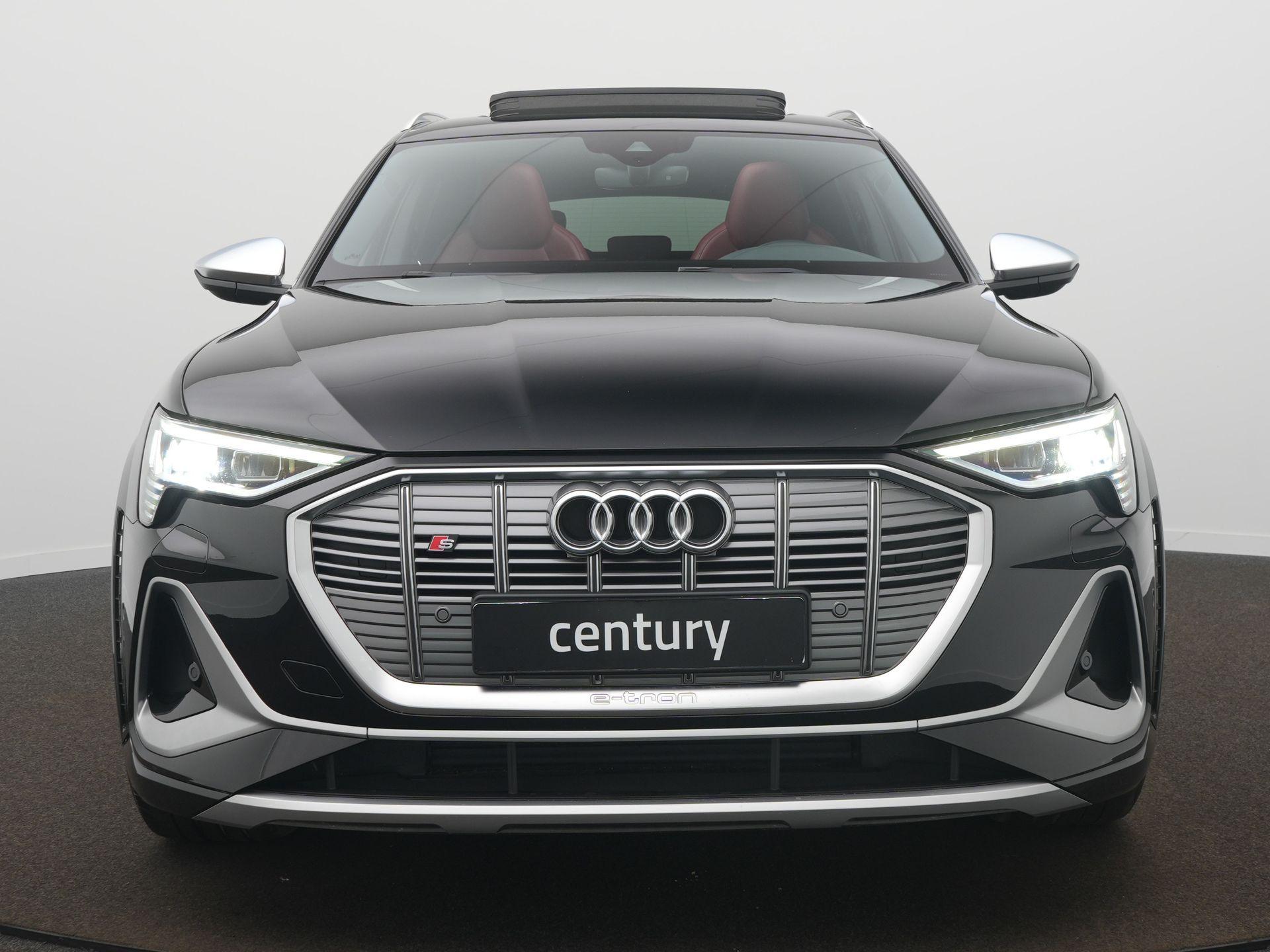 Foto van Audi E-tron S