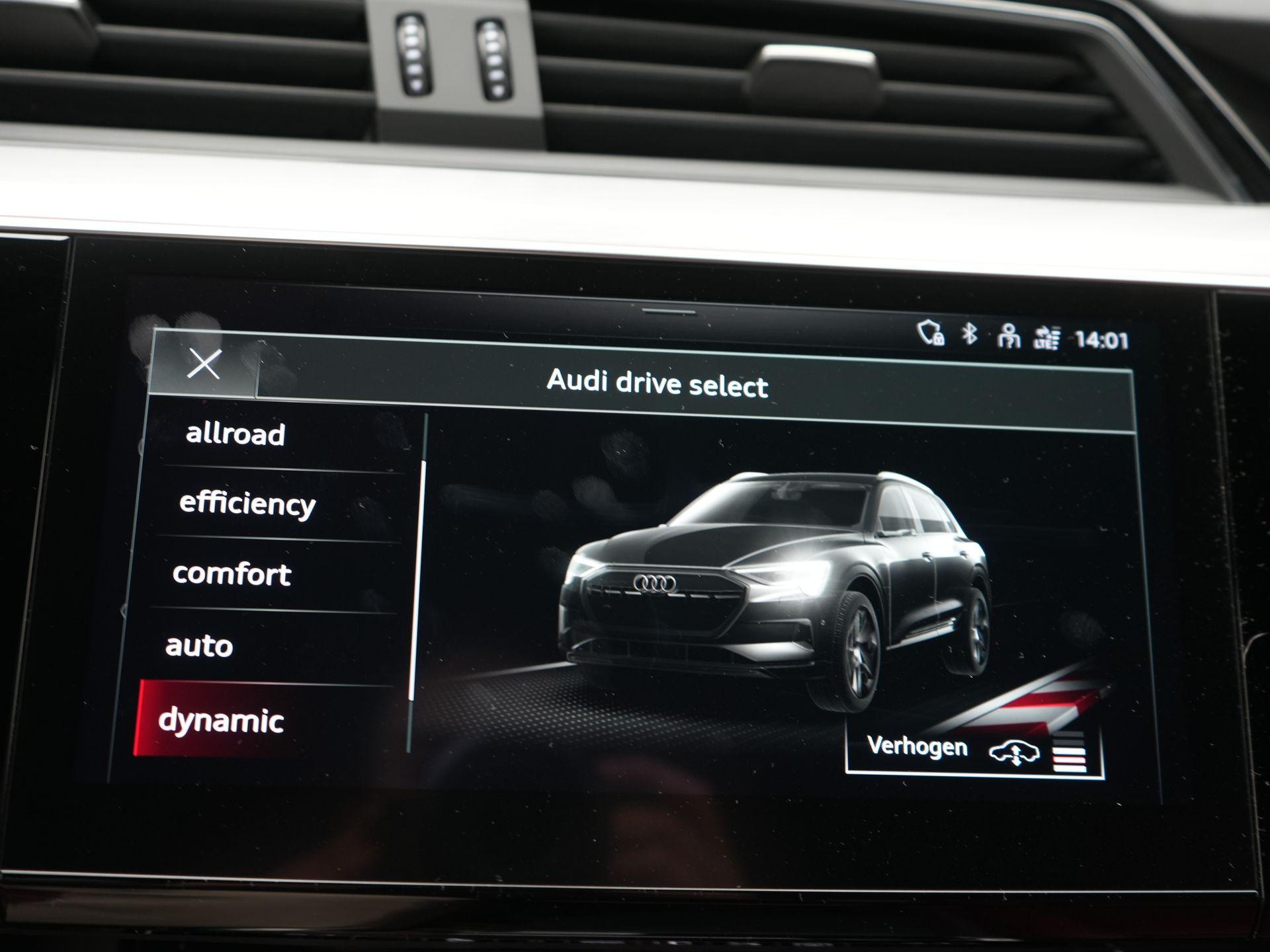 Foto van Audi E-tron S