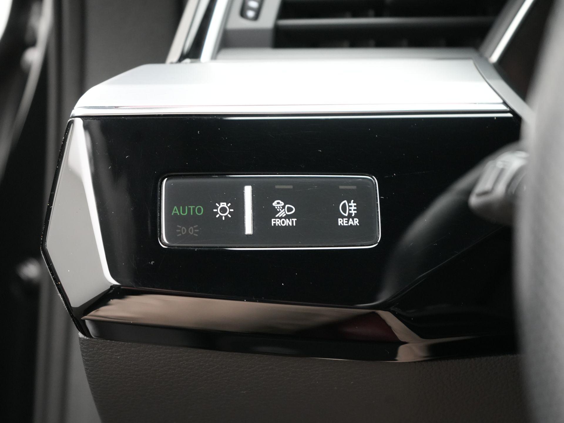 Foto van Audi E-tron S