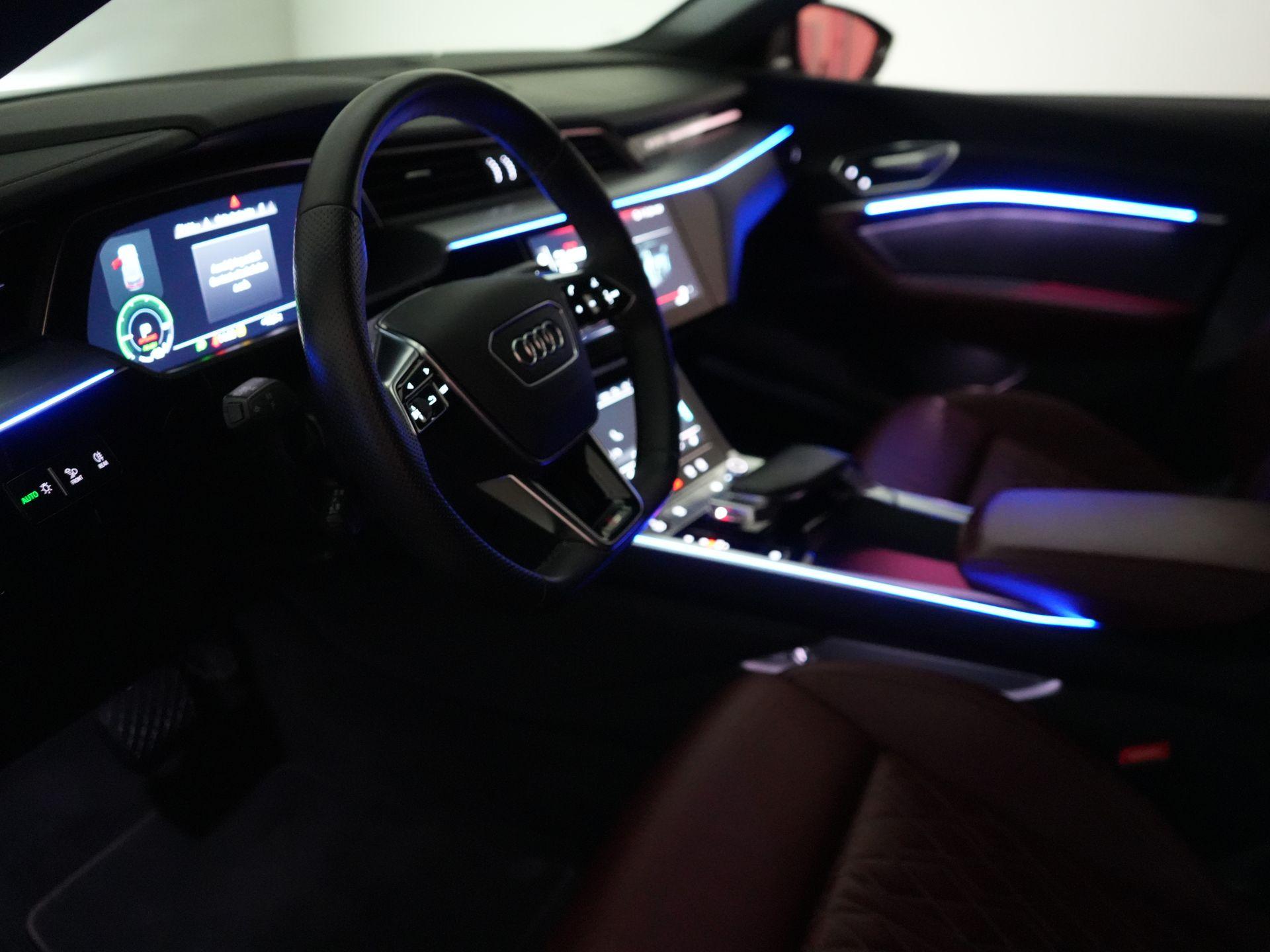 Foto van Audi E-tron S