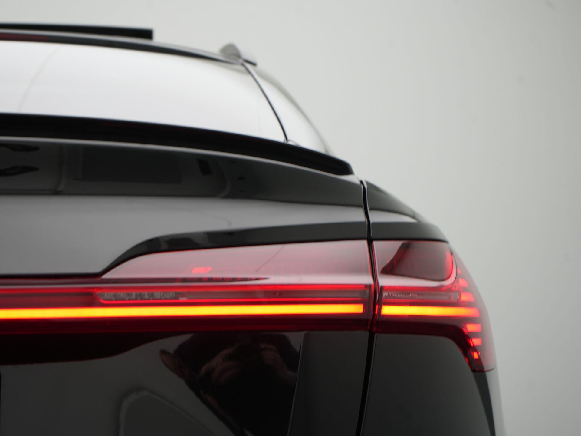 Foto van Audi Sq8 Sportback E-tron