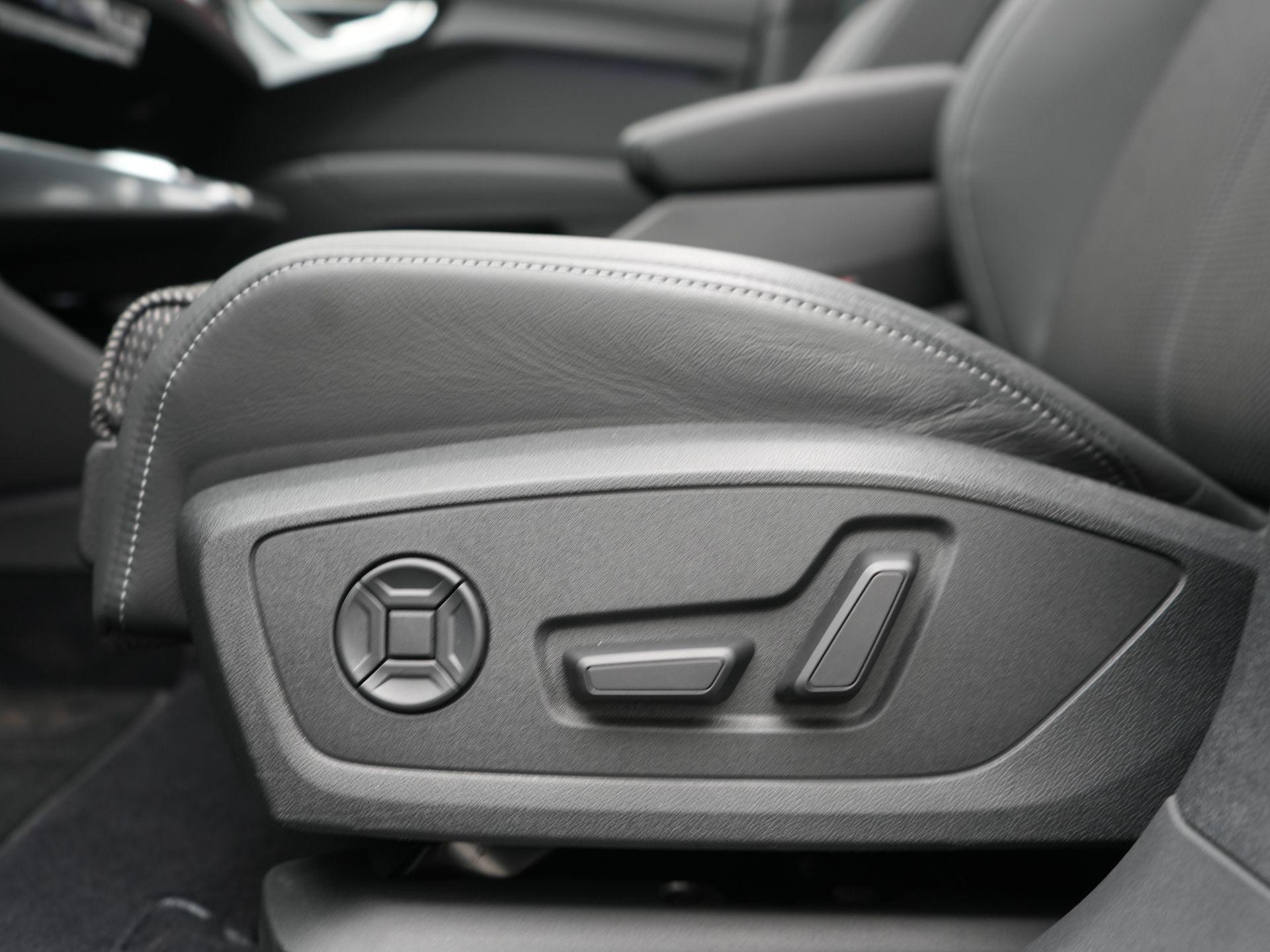 Foto van Audi Q4 Sportback 55 E-tron