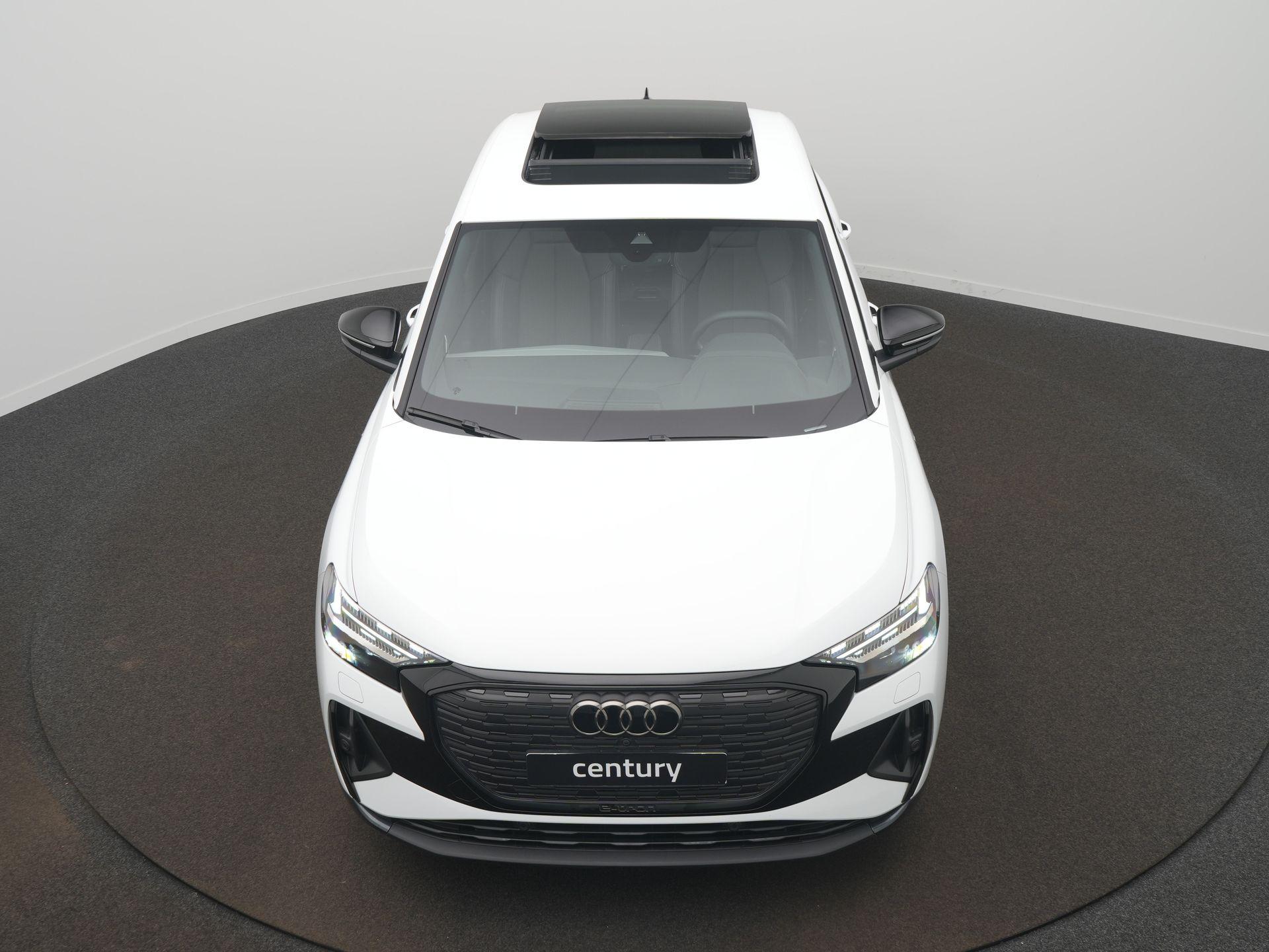 Foto van Audi Q4 Sportback 55 E-tron