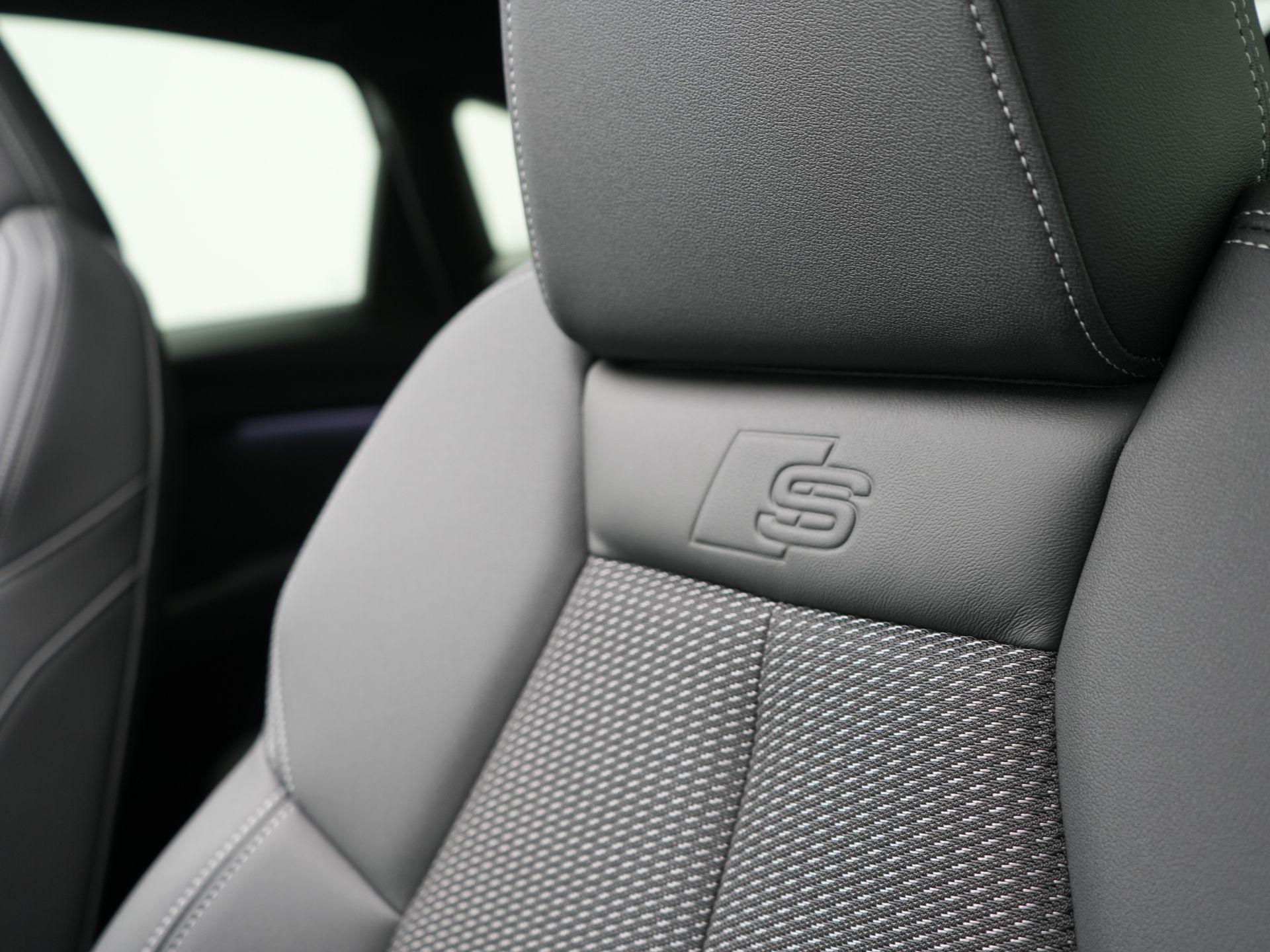 Foto van Audi Q4 Sportback 55 E-tron