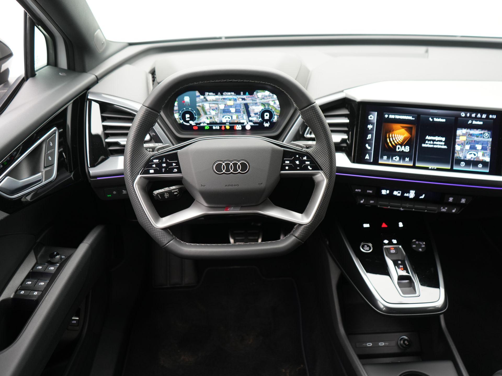 Foto van Audi Q4 Sportback 55 E-tron