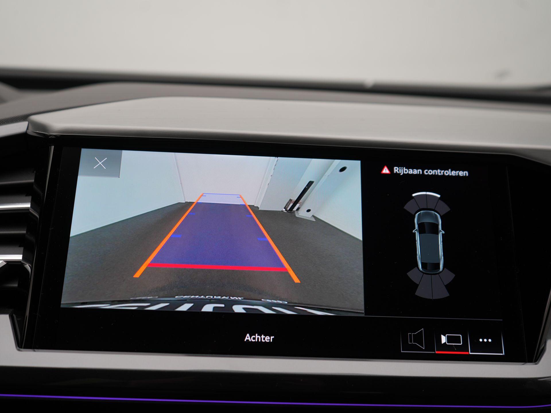Foto van Audi Q4 Sportback 55 E-tron