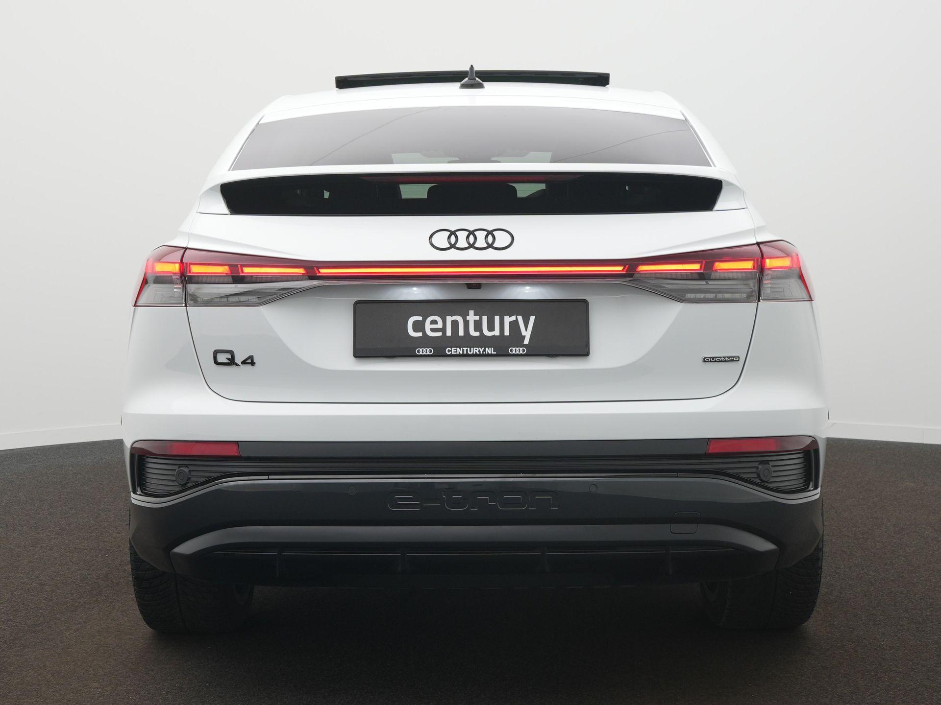Foto van Audi Q4 Sportback 55 E-tron