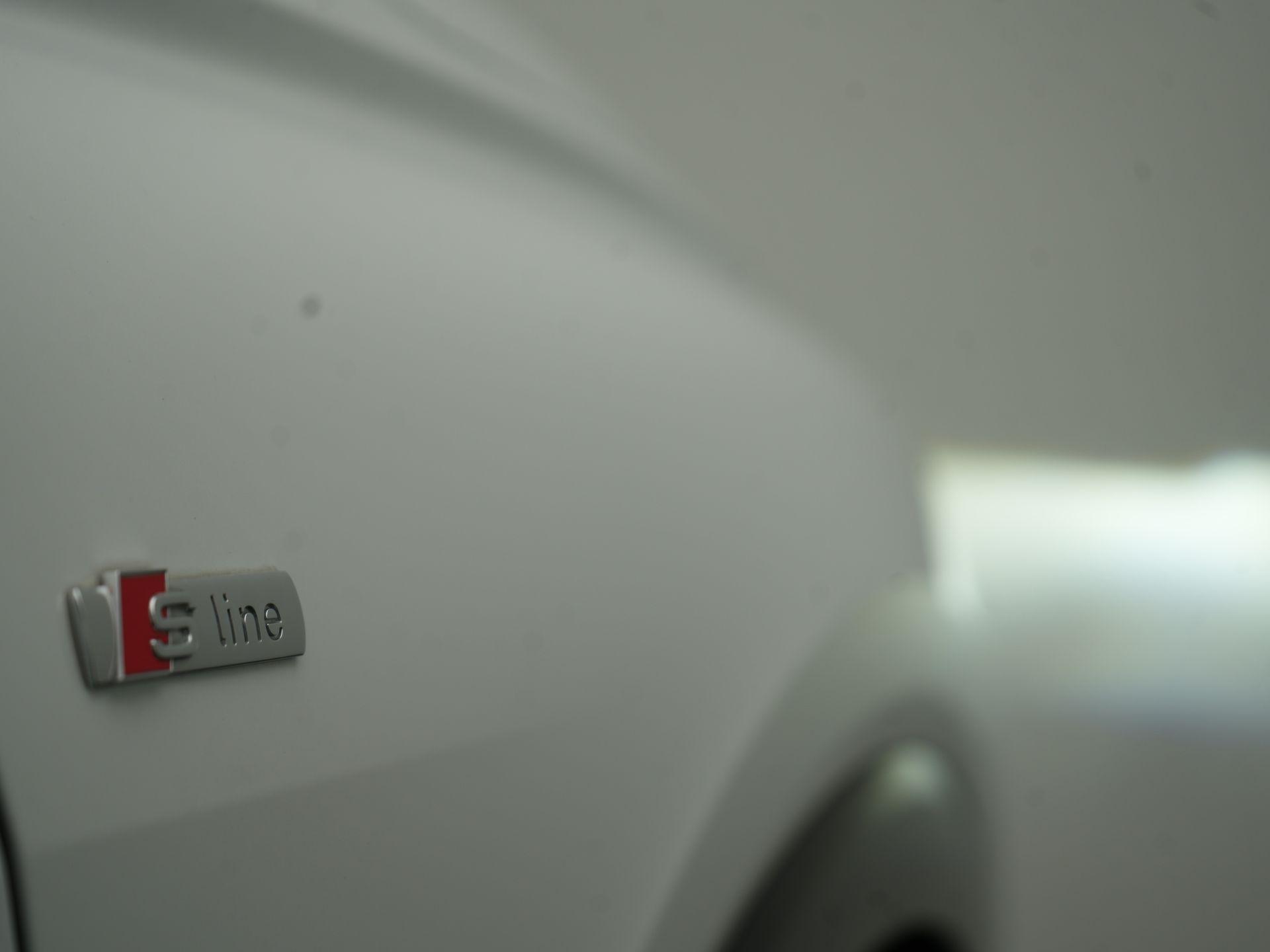 Foto van Audi Q4 Sportback 55 E-tron
