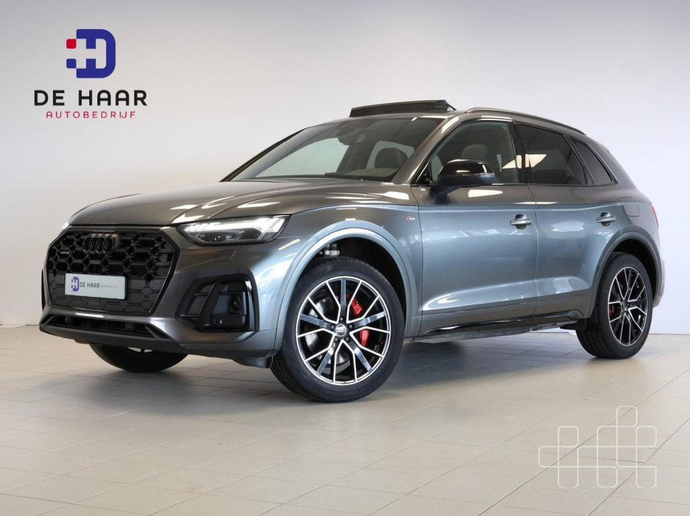 Audi Q5 55 TFSI e S edition Competition - Pano - RS Stoelen - Stoelverw. 2024 - voorkant