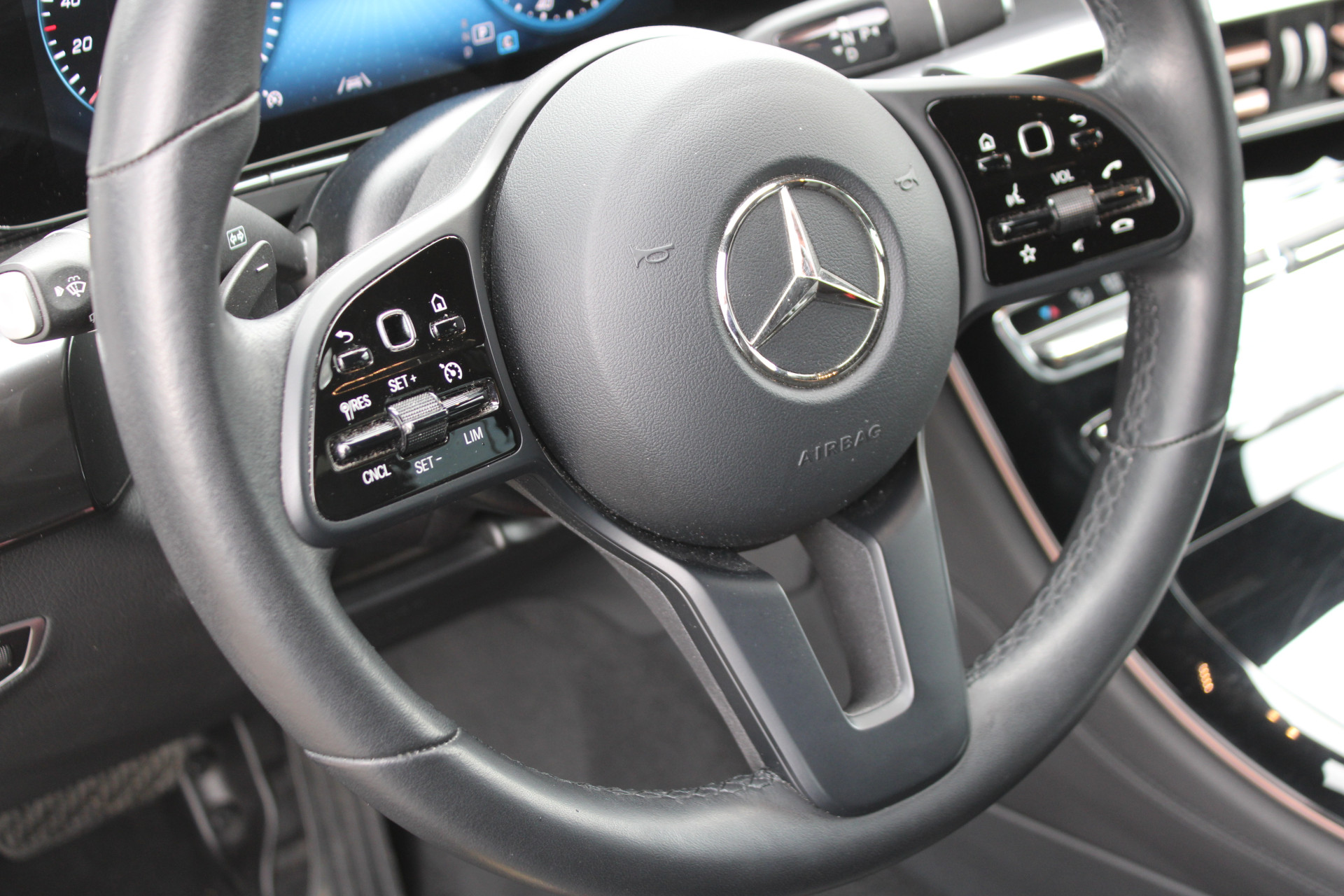 Foto van Mercedes-Benz Eqc