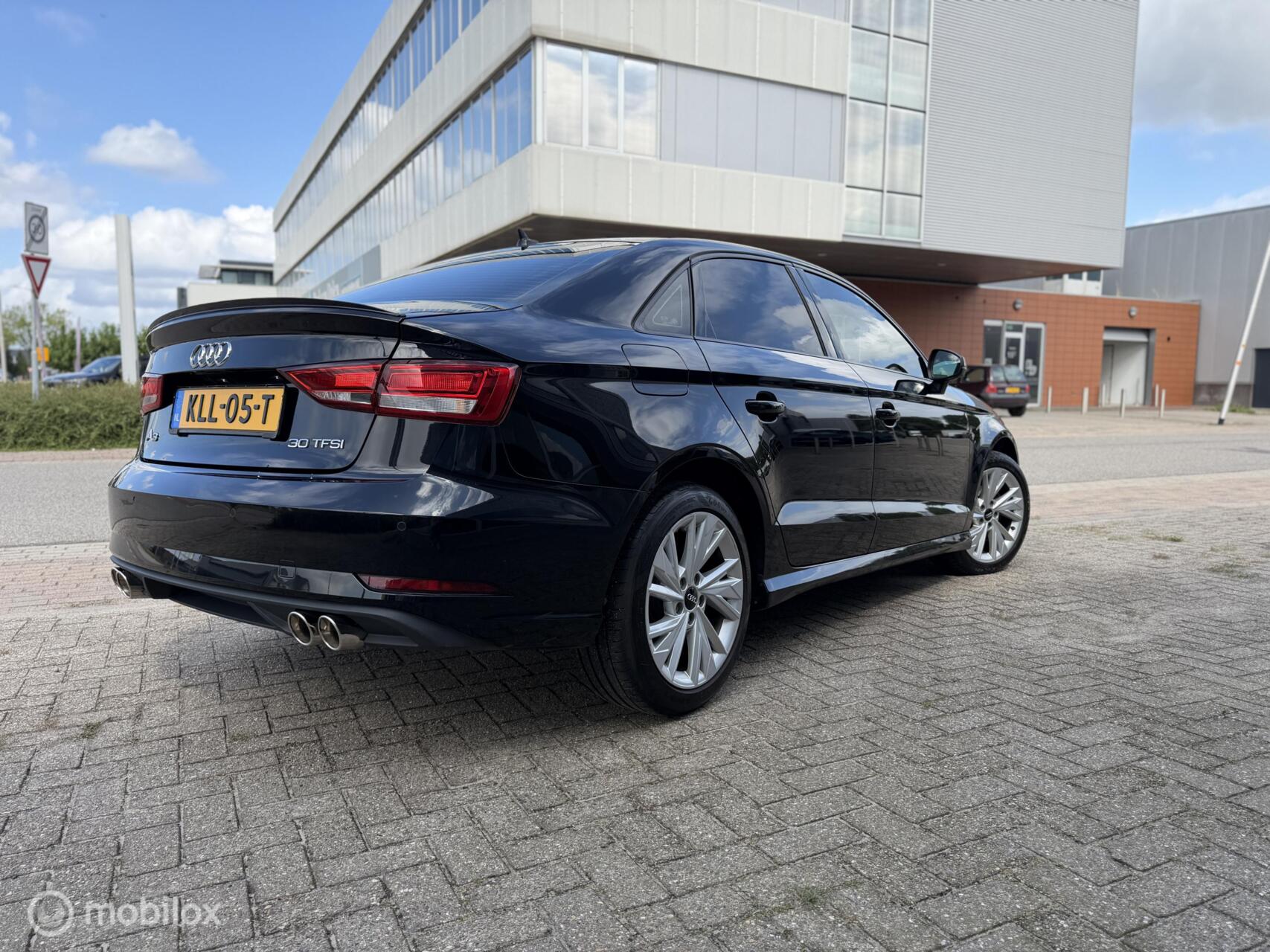 Foto van Audi A3 Limousine