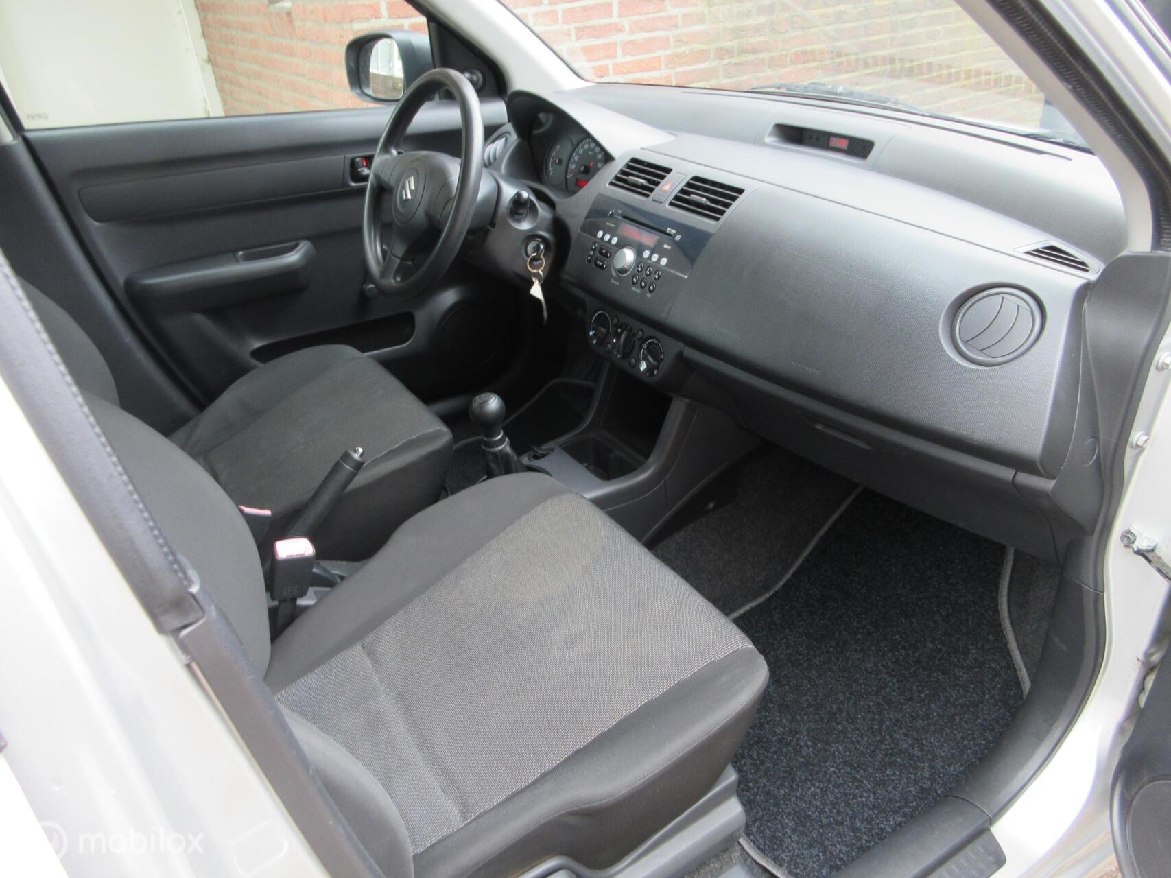 Foto van Suzuki Swift