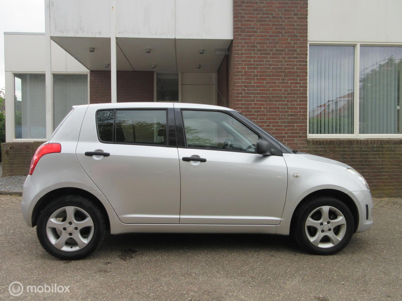 Foto van Suzuki Swift