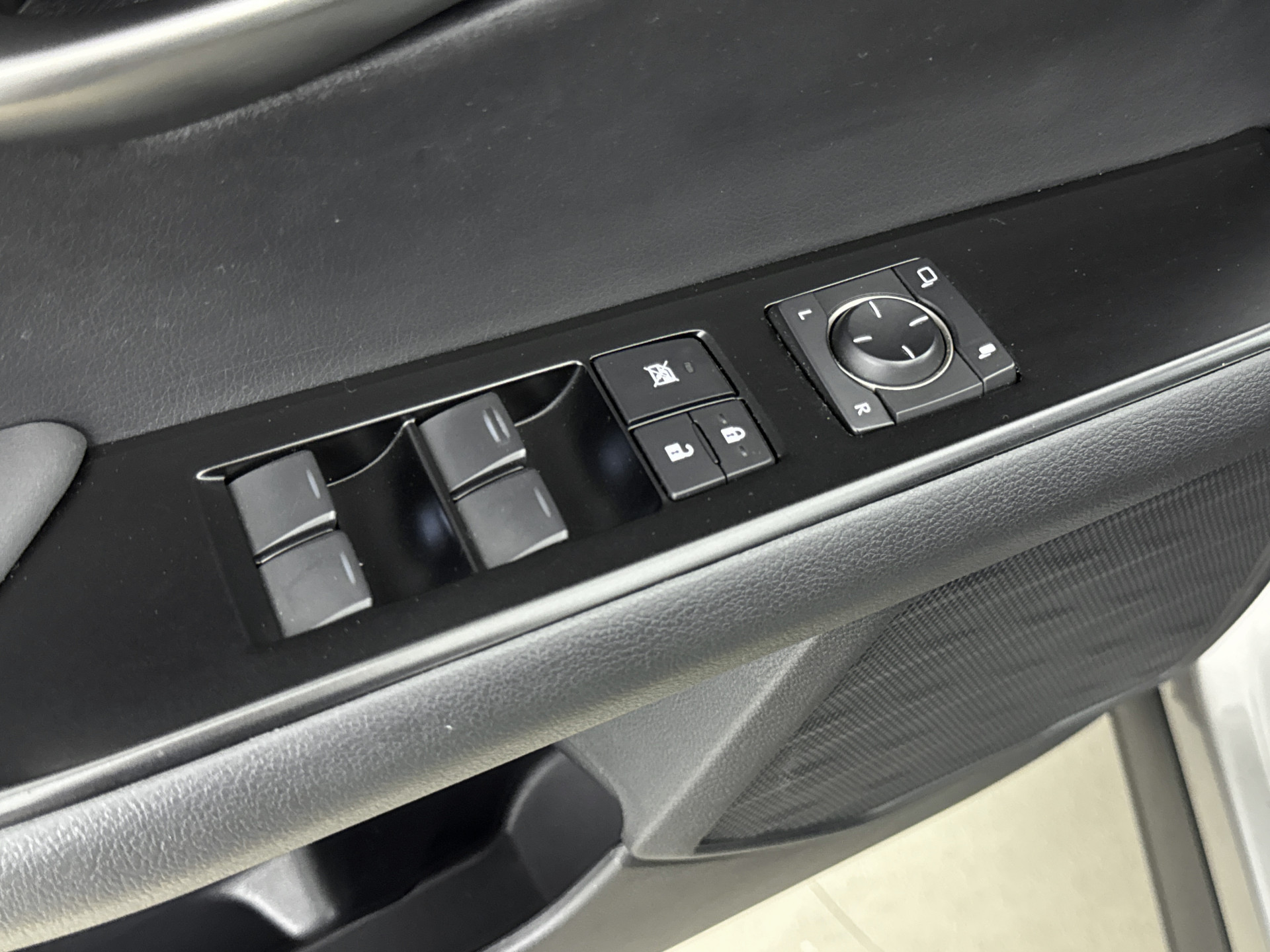 Foto van Lexus Lexus Ux250h