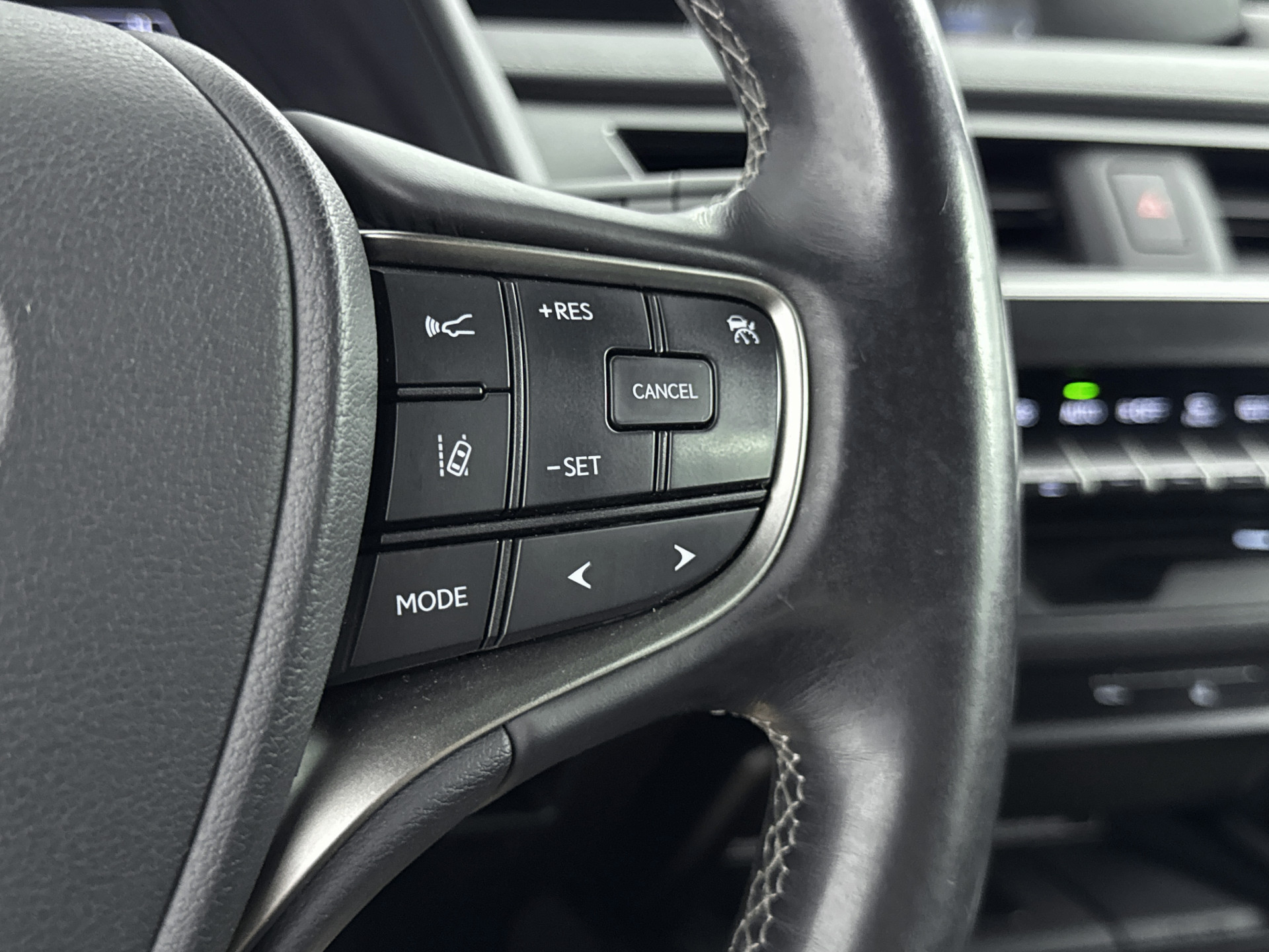 Foto van Lexus Lexus Ux250h