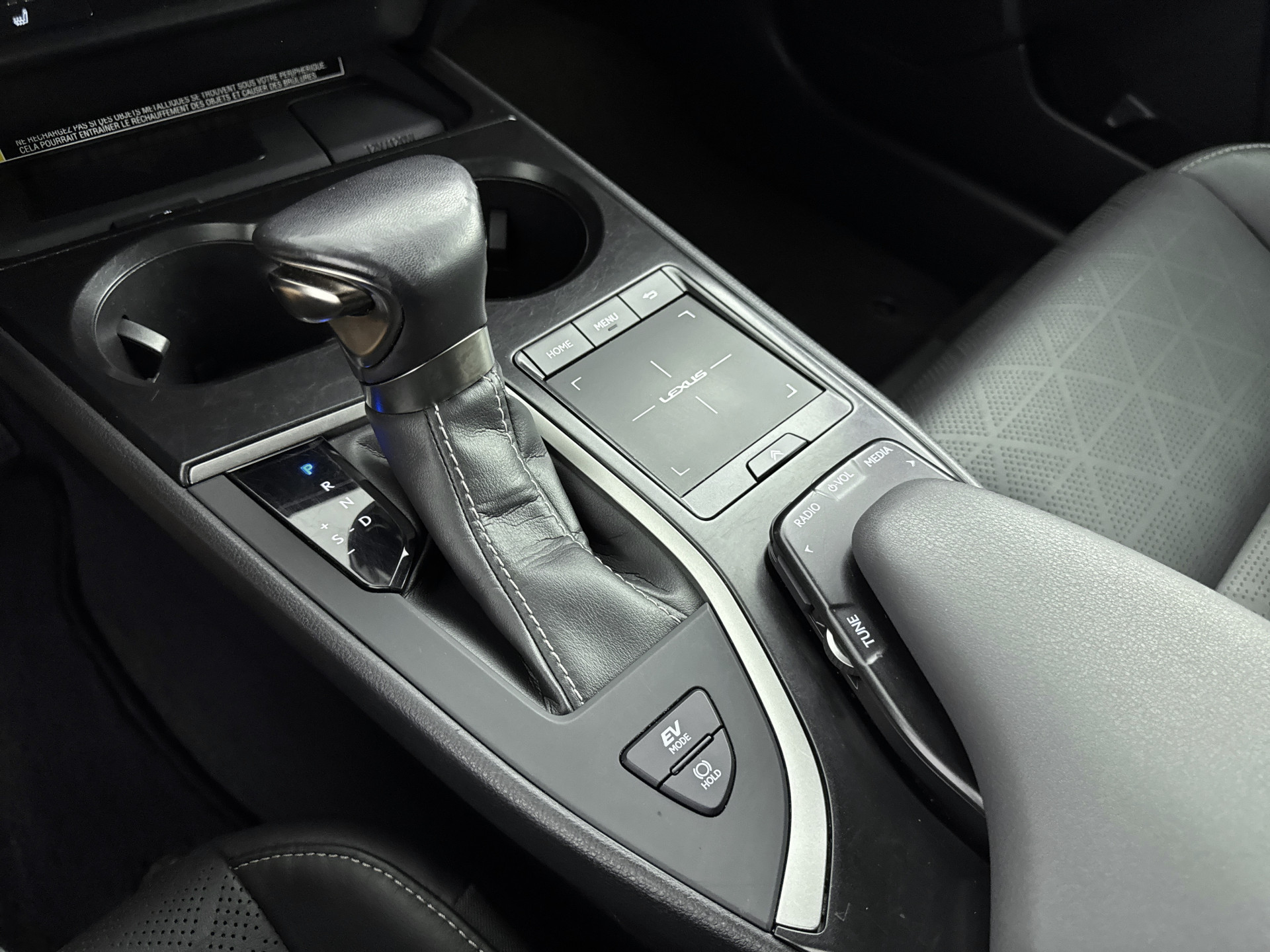 Foto van Lexus Lexus Ux250h