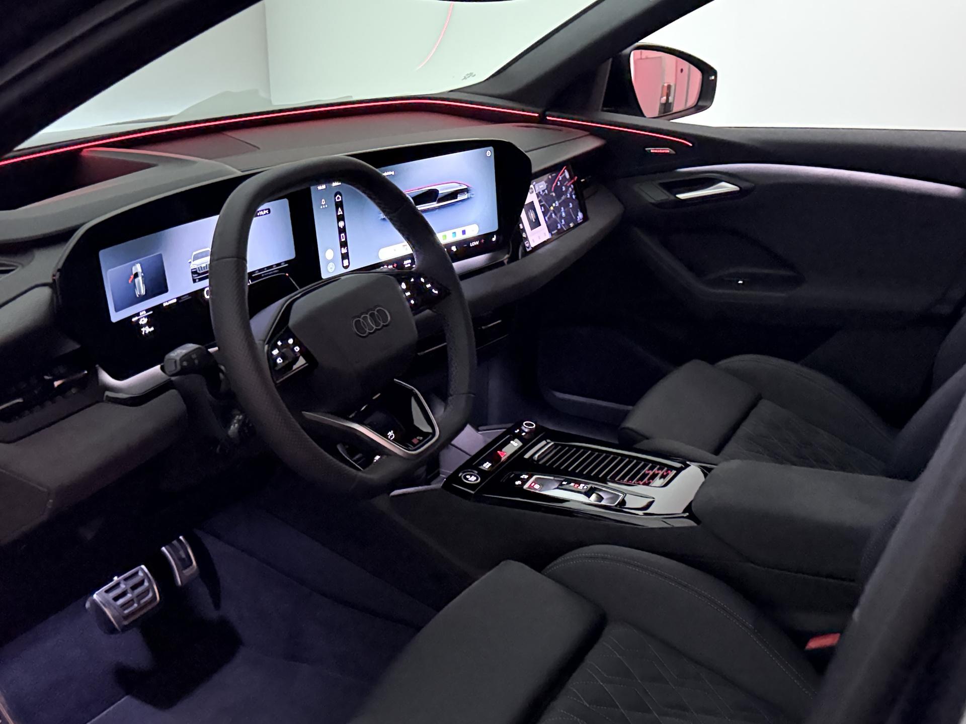 Foto van Audi Q6 Suv E-tron Quattro
