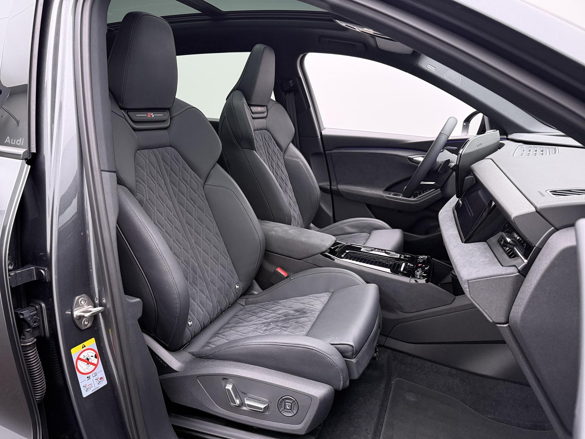 Foto van Audi Q6 Suv E-tron Quattro