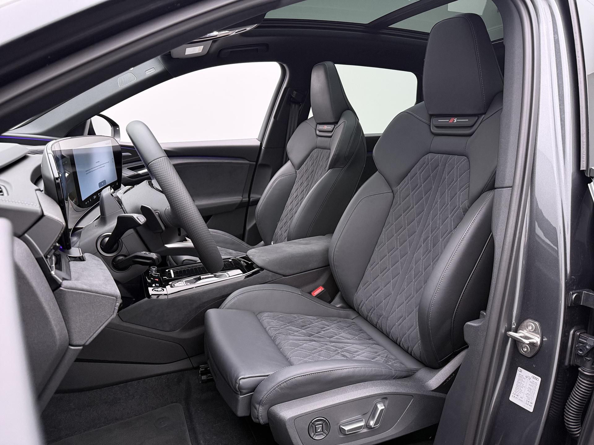 Foto van Audi Q6 Suv E-tron Quattro