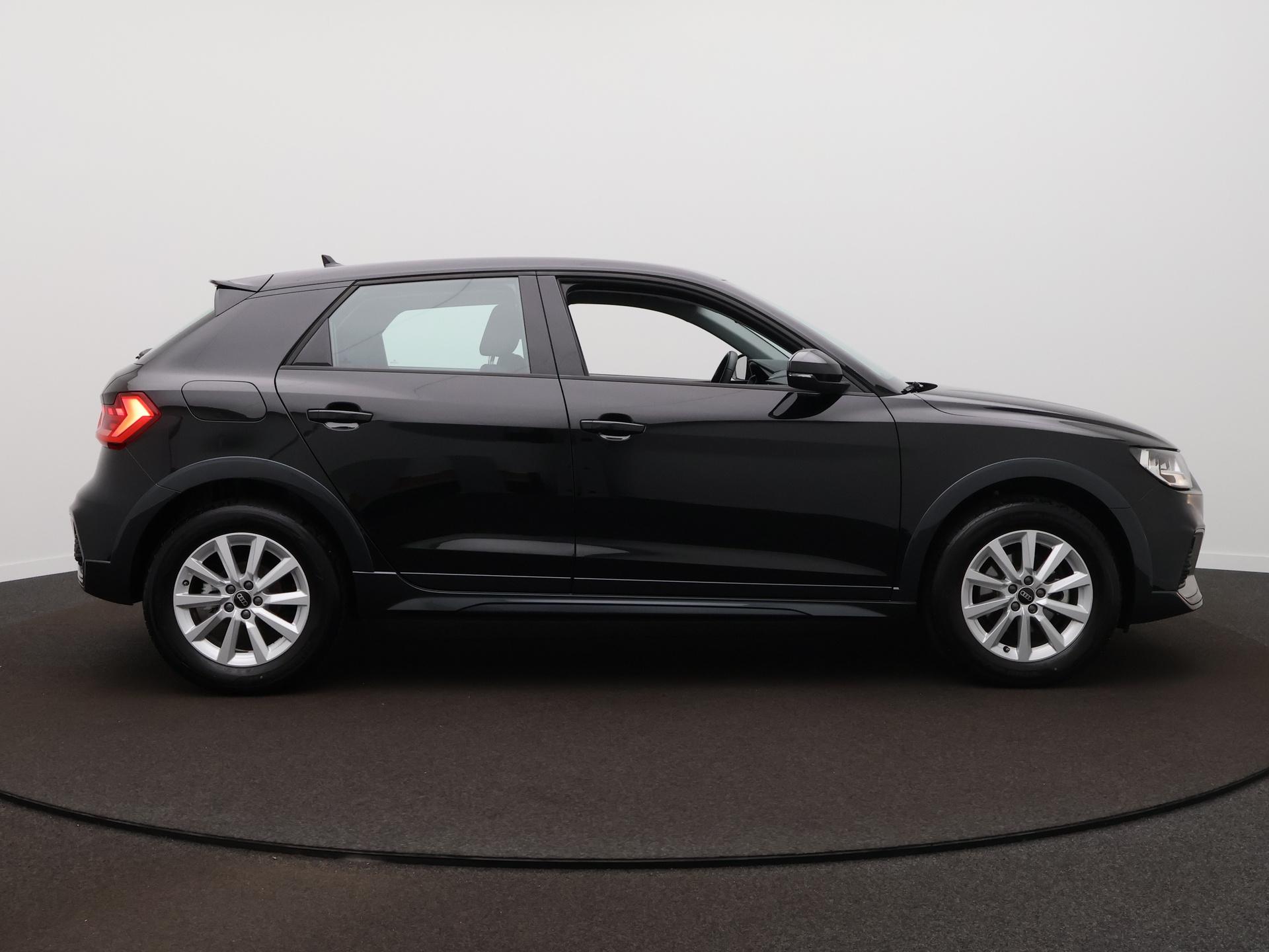 Foto van Audi A1 Allstreet
