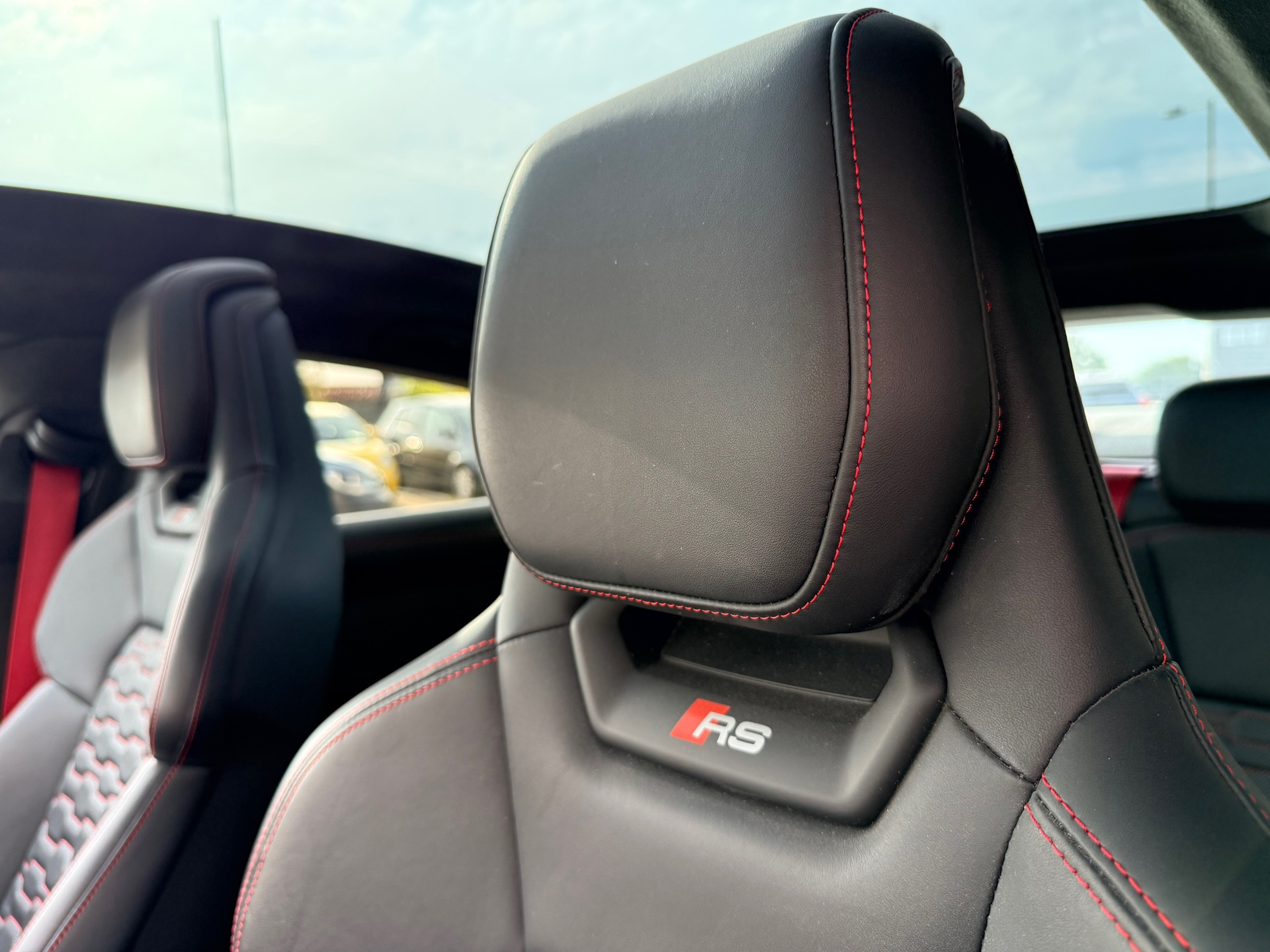 Foto van Audi RS E-tron GT