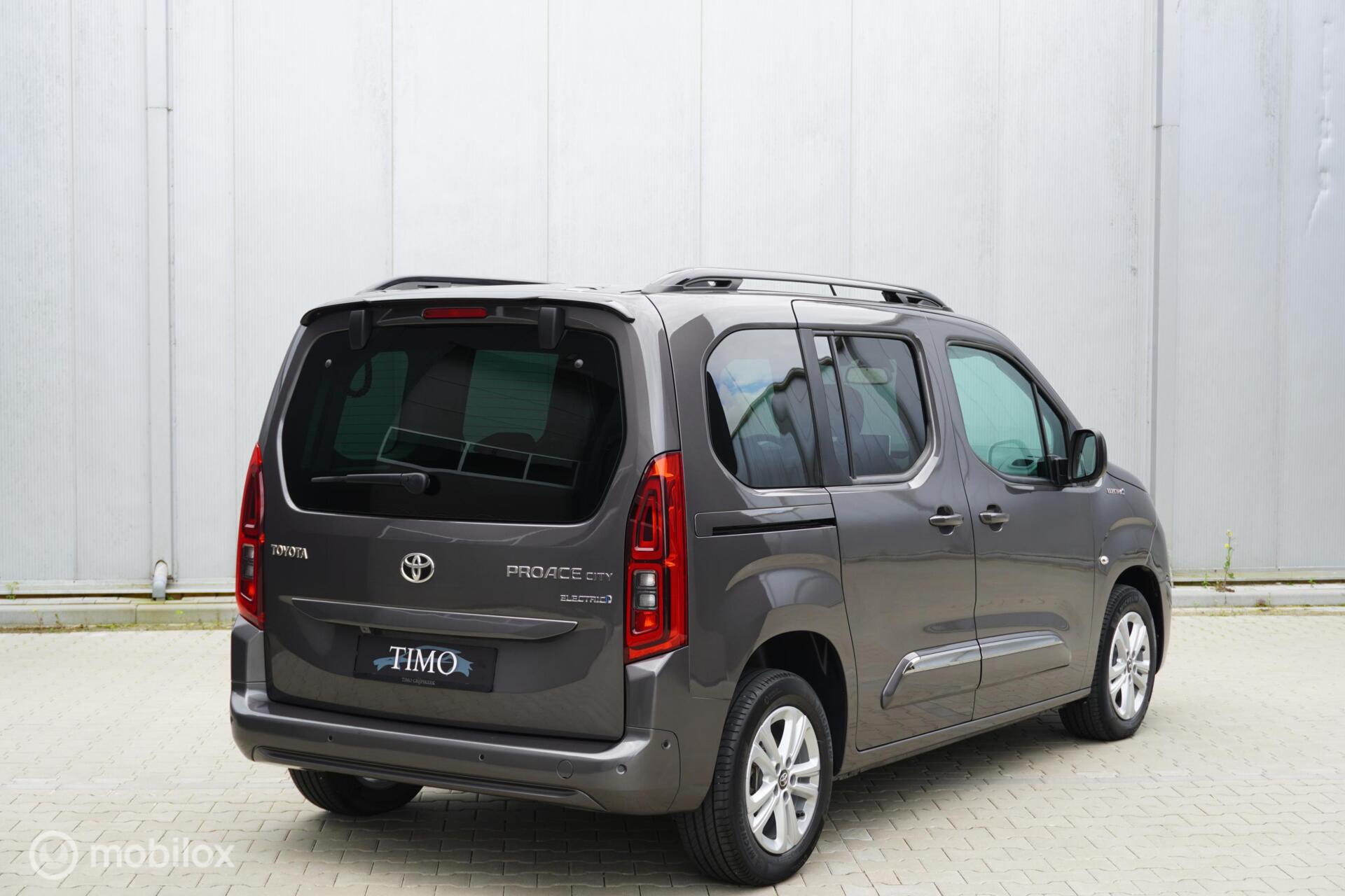Foto van Toyota Proace City Verso Electric