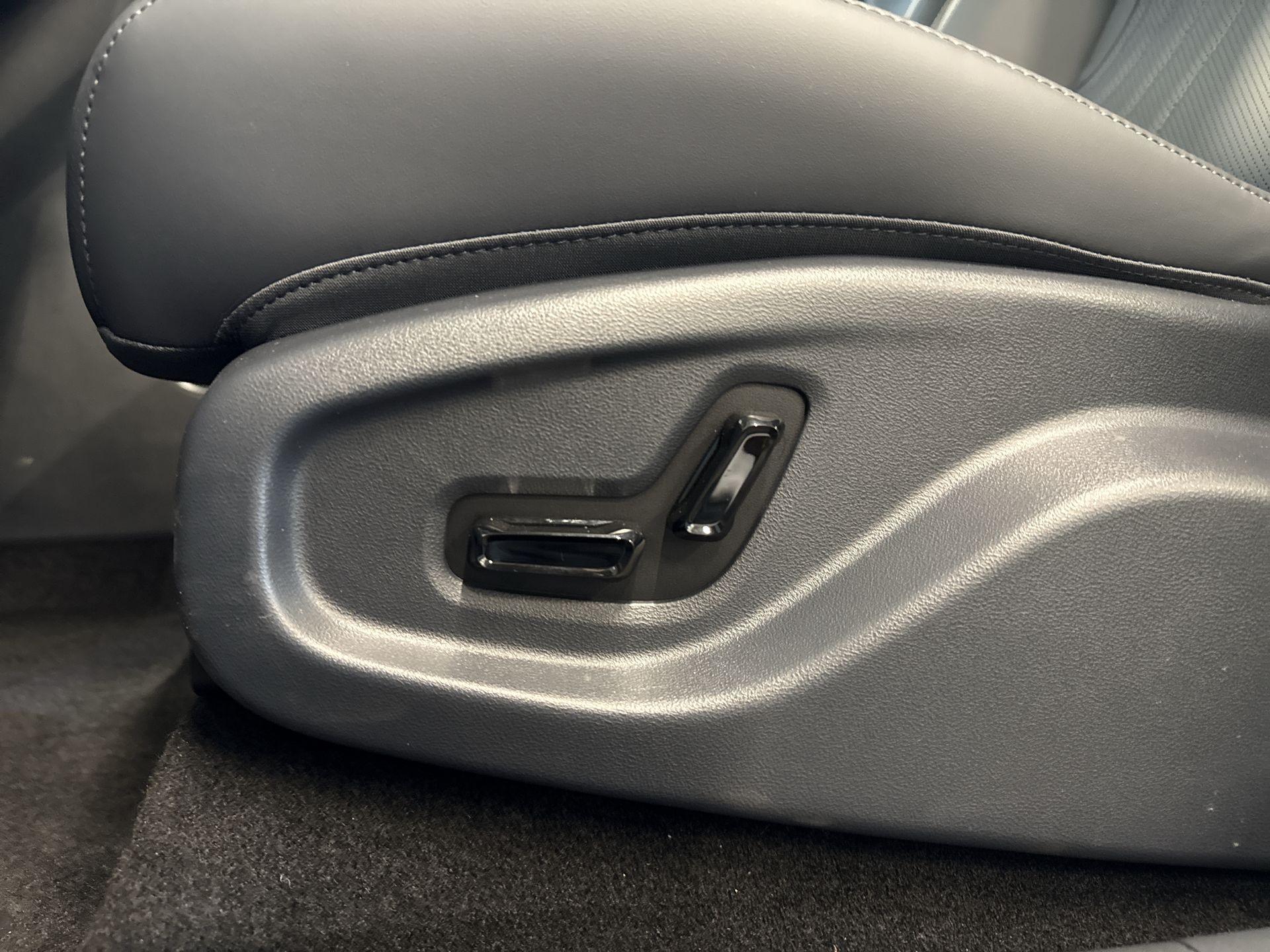 Foto van Geely Starray Em-i
