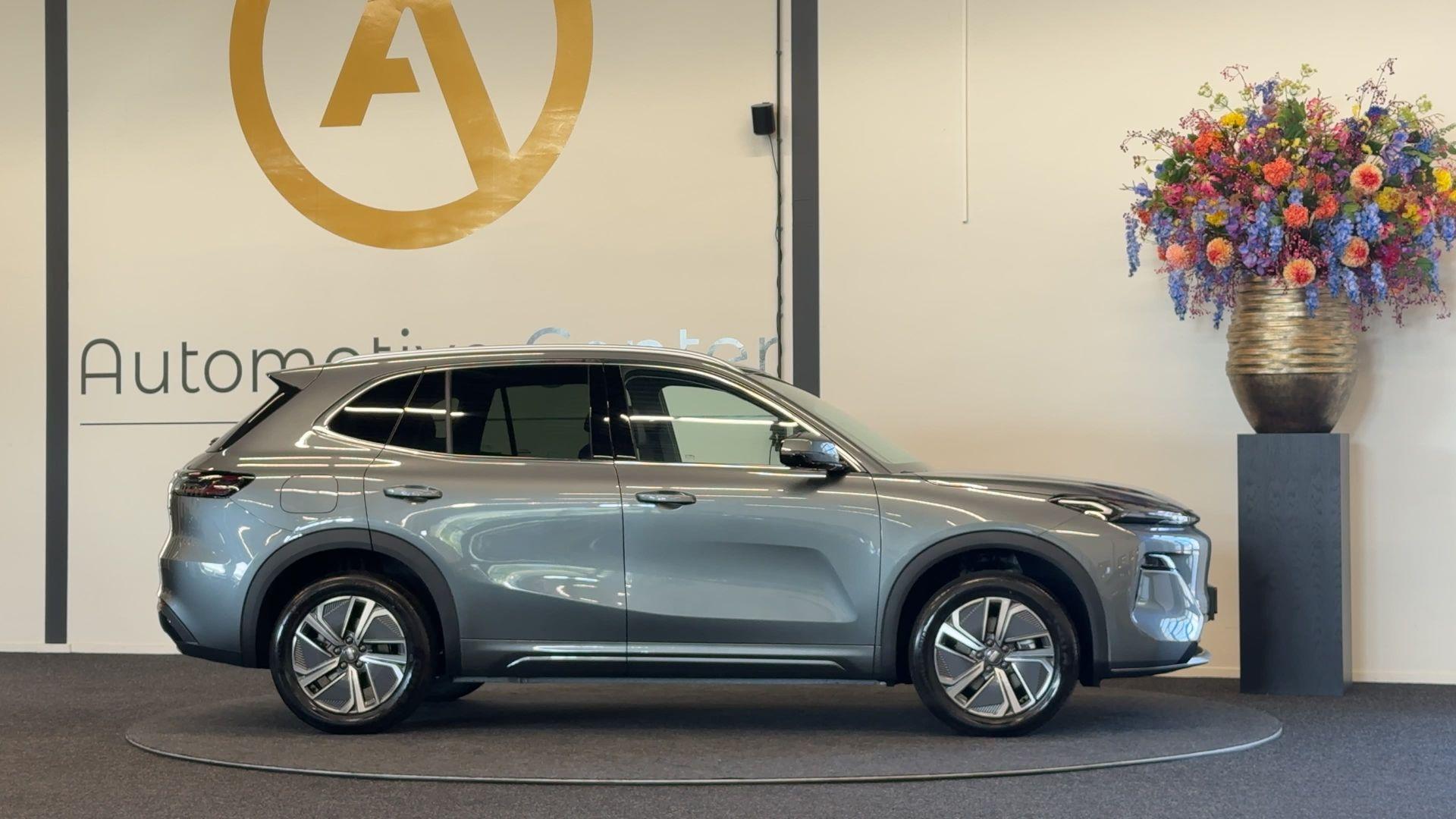 Foto van Geely Starray Em-i