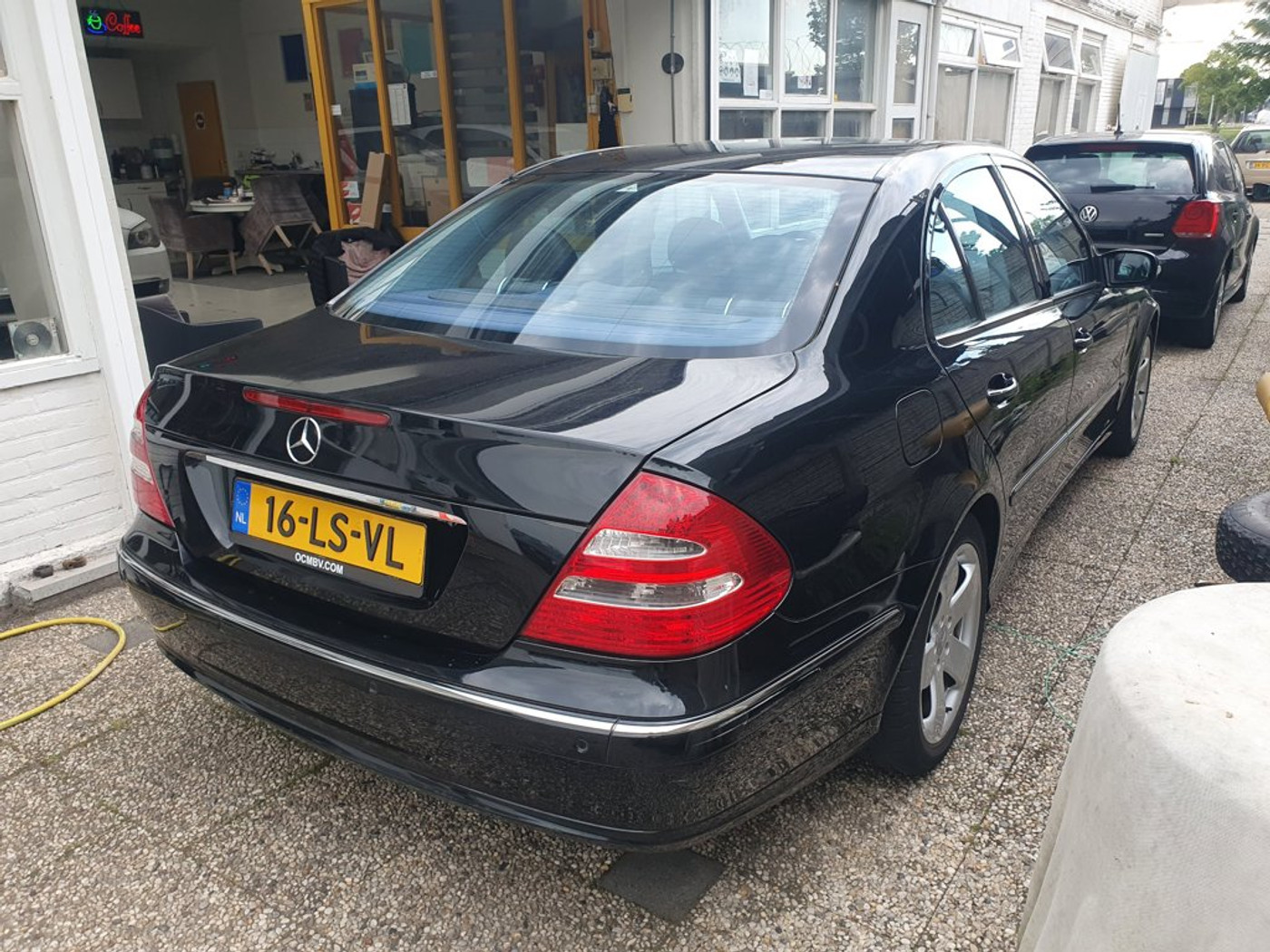 Foto van Mercedes-Benz E 240