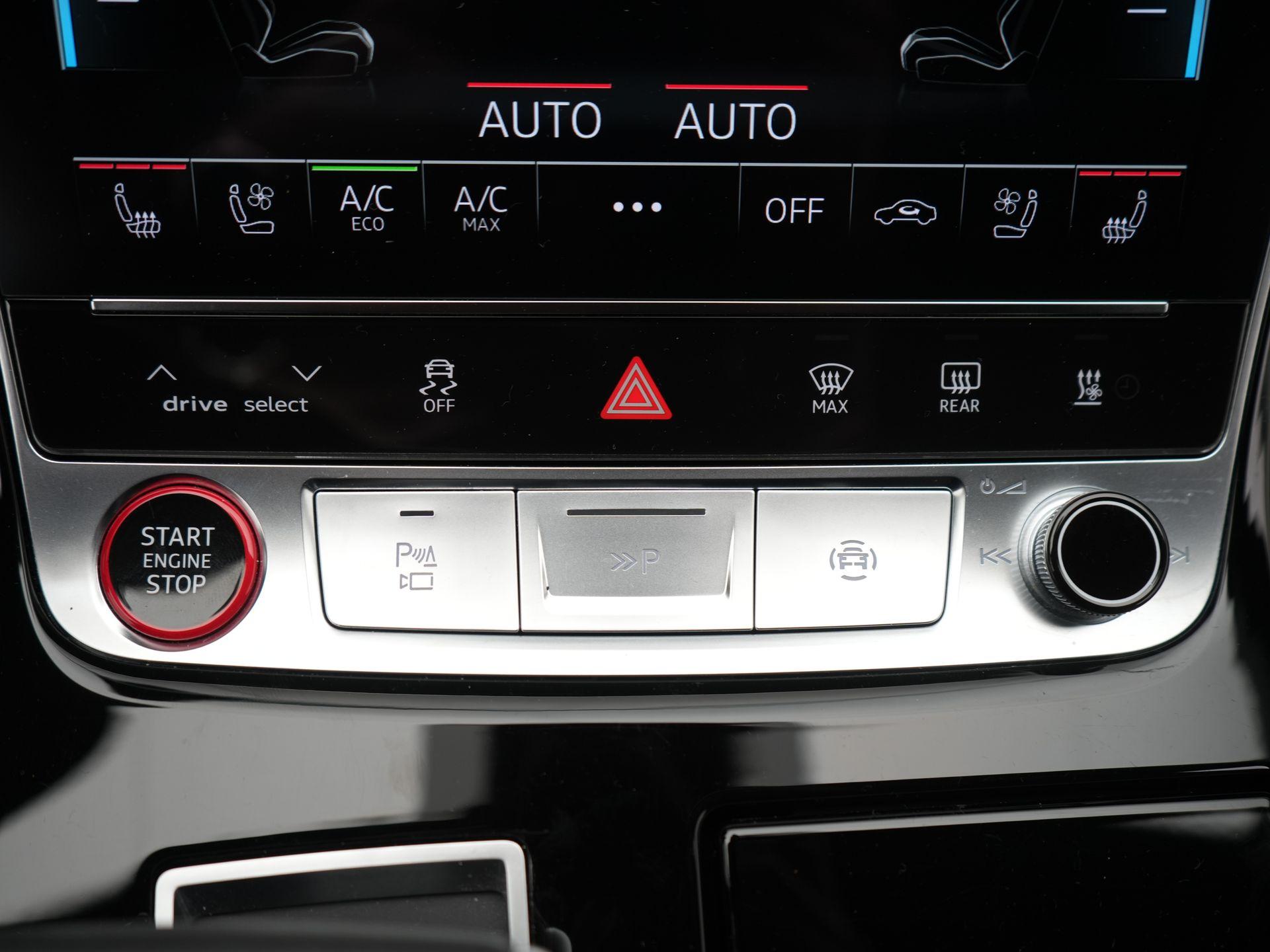Foto van Audi A8