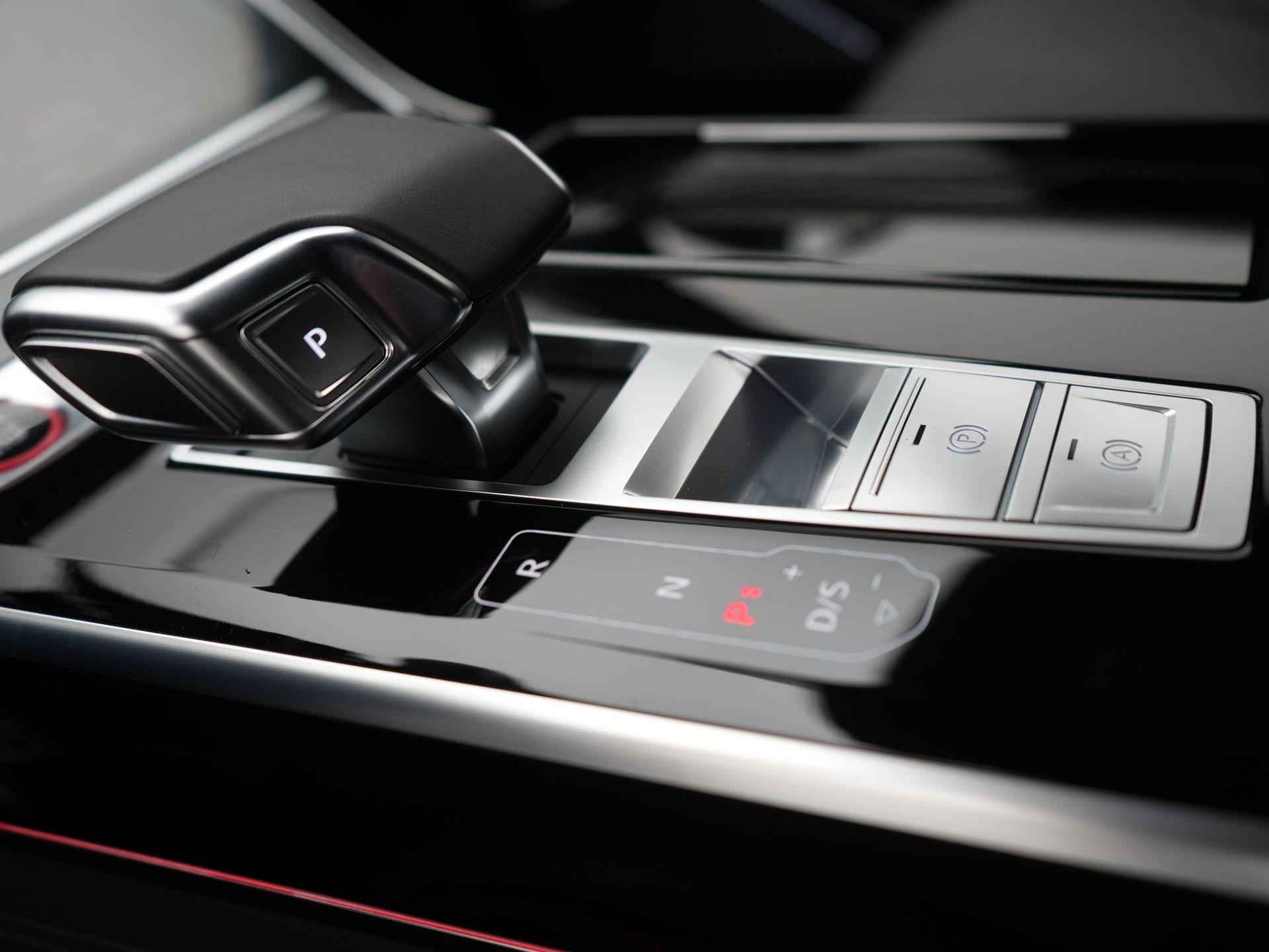 Foto van Audi A8