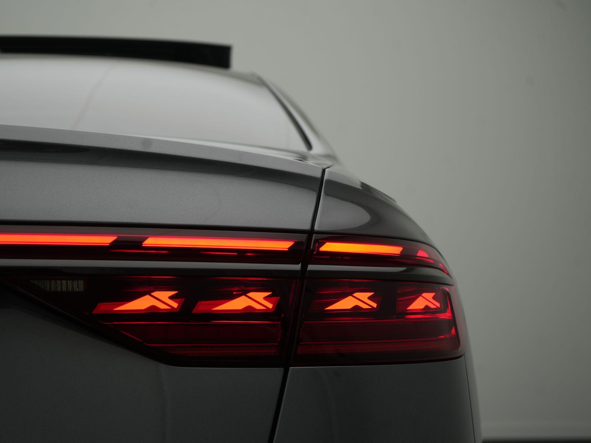 Foto van Audi A8