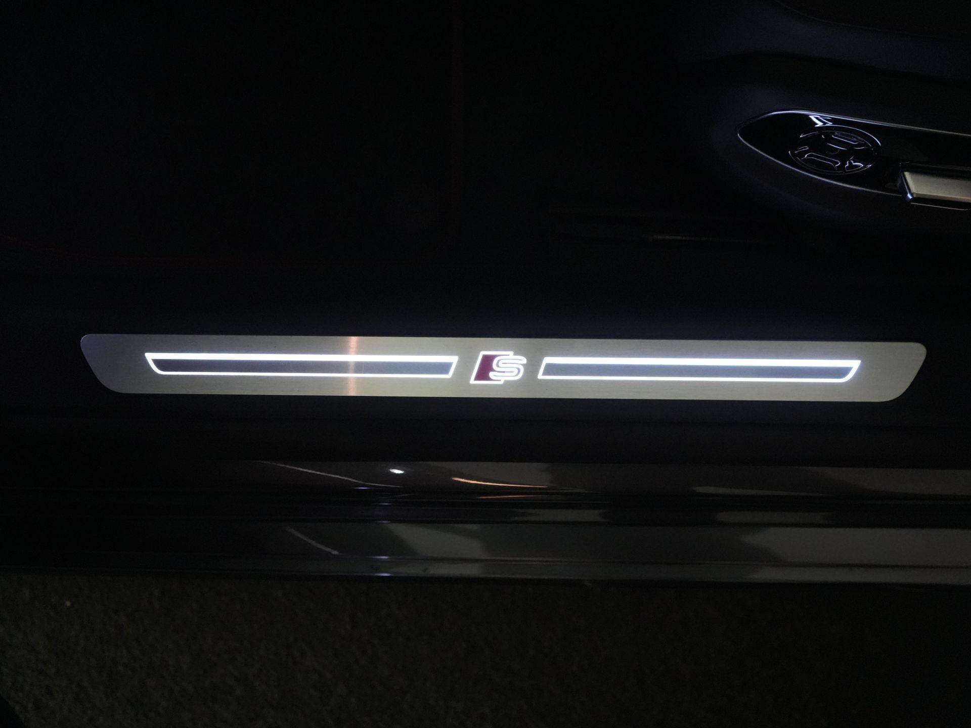 Foto van Audi A8