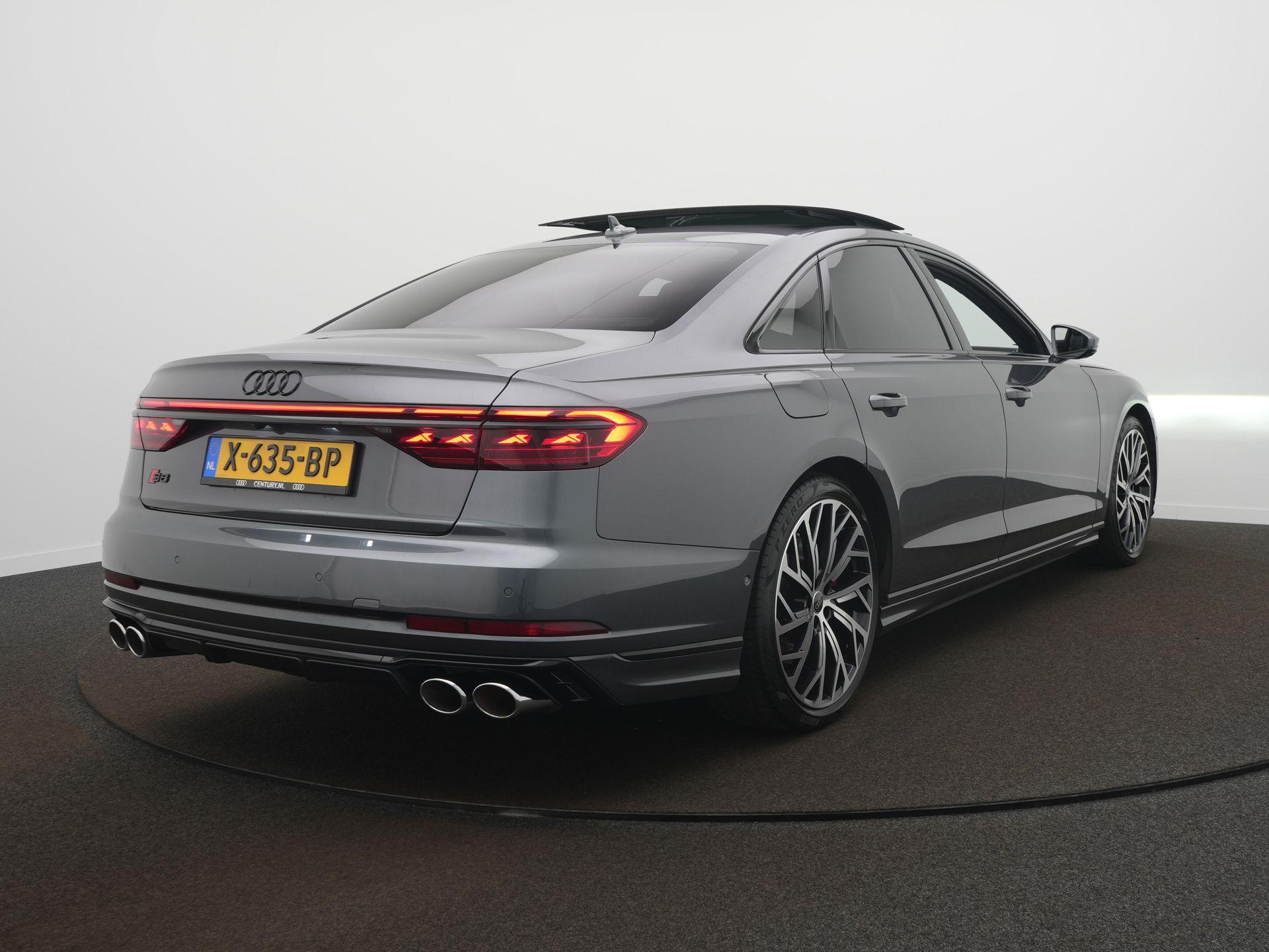 Foto van Audi A8