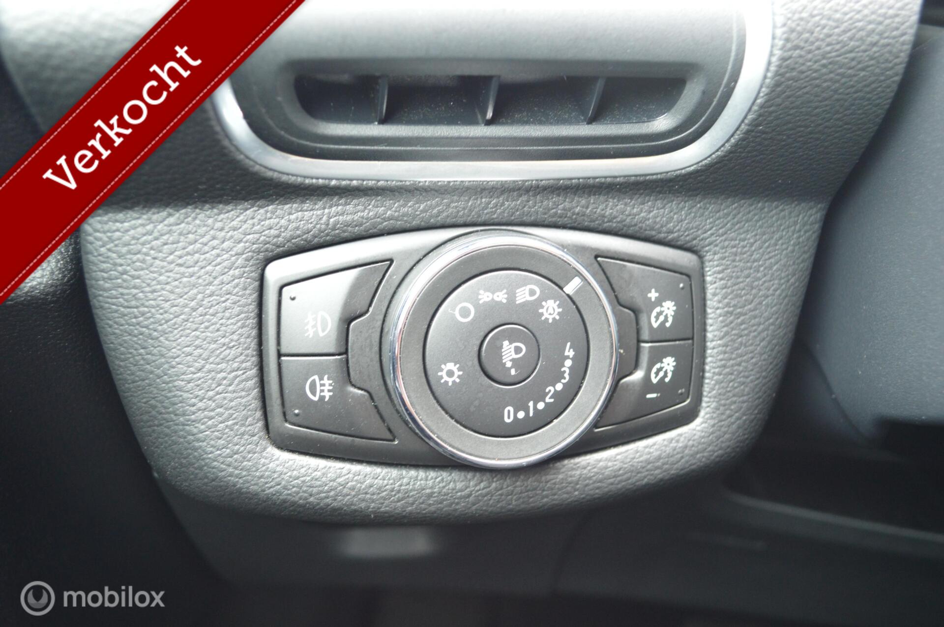Foto van Ford B-max
