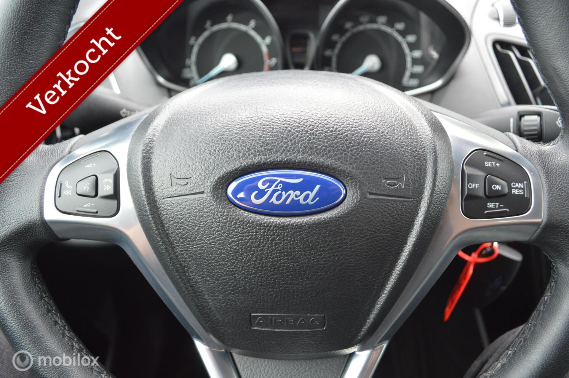 Foto van Ford B-max