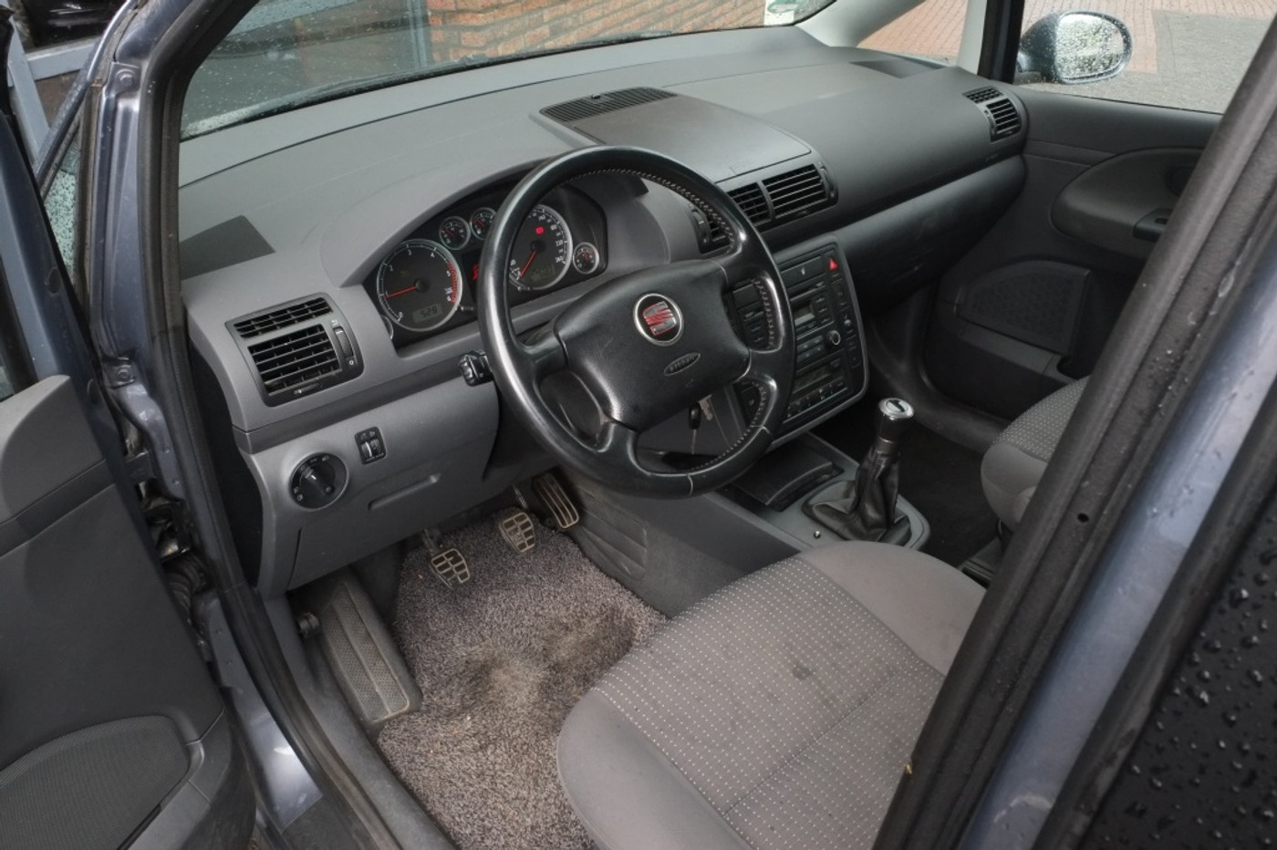 Foto van Seat Alhambra